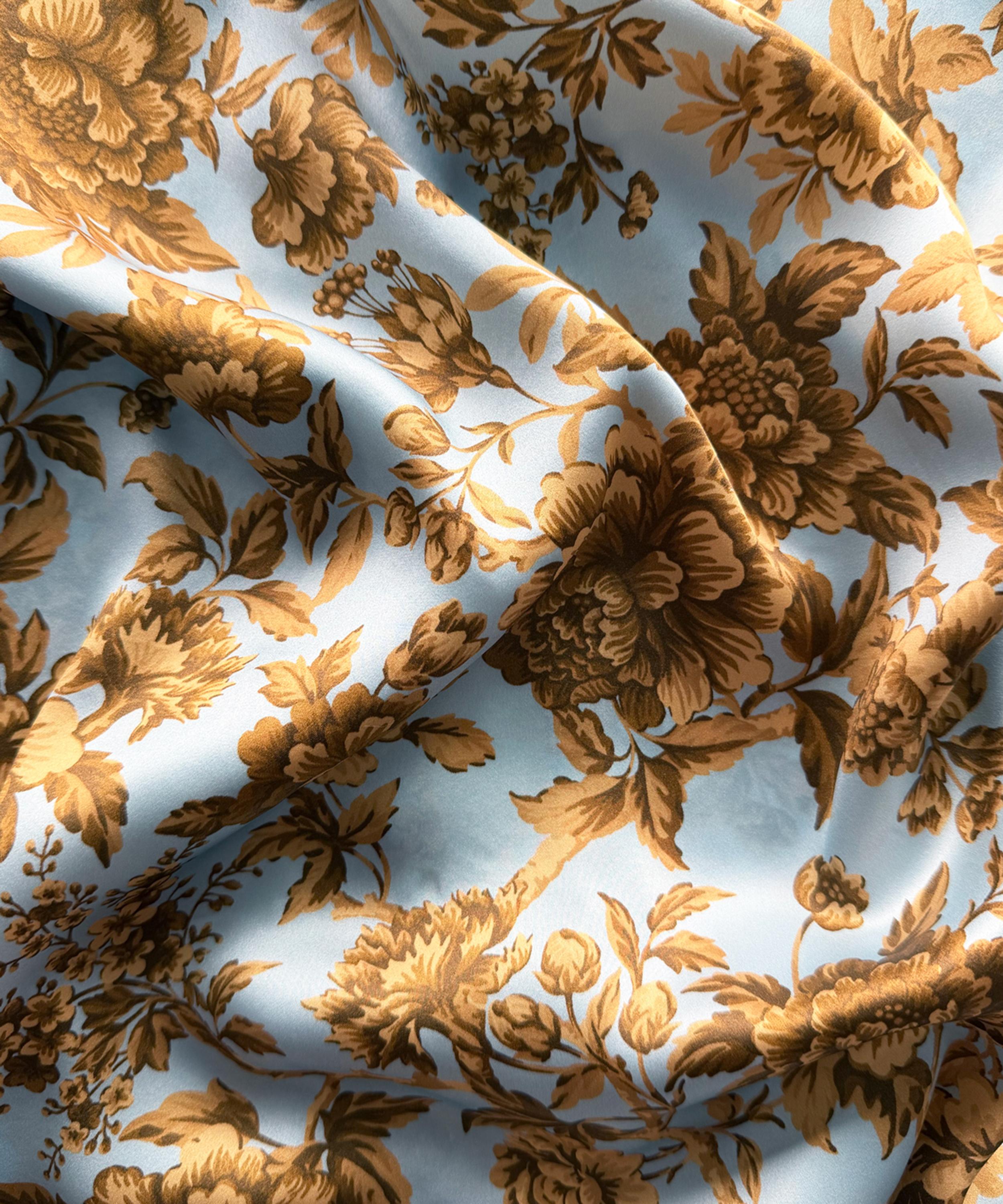 Coco & Wolf - Regency Trail Silk Pillowcase image number 2