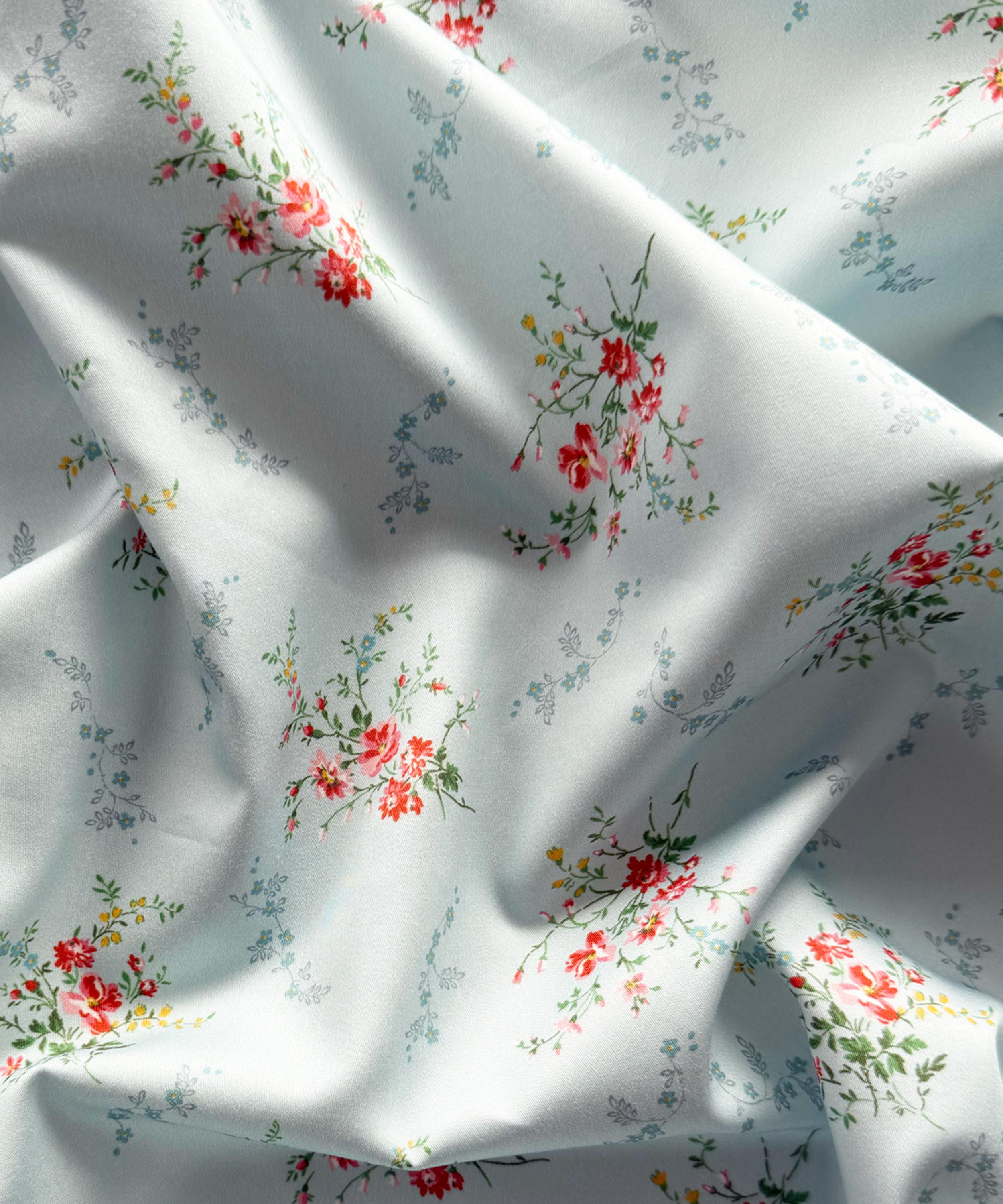 Coco & Wolf - Garden Blooms Ardington Cotton Sateen King Fitted Sheet image number 2