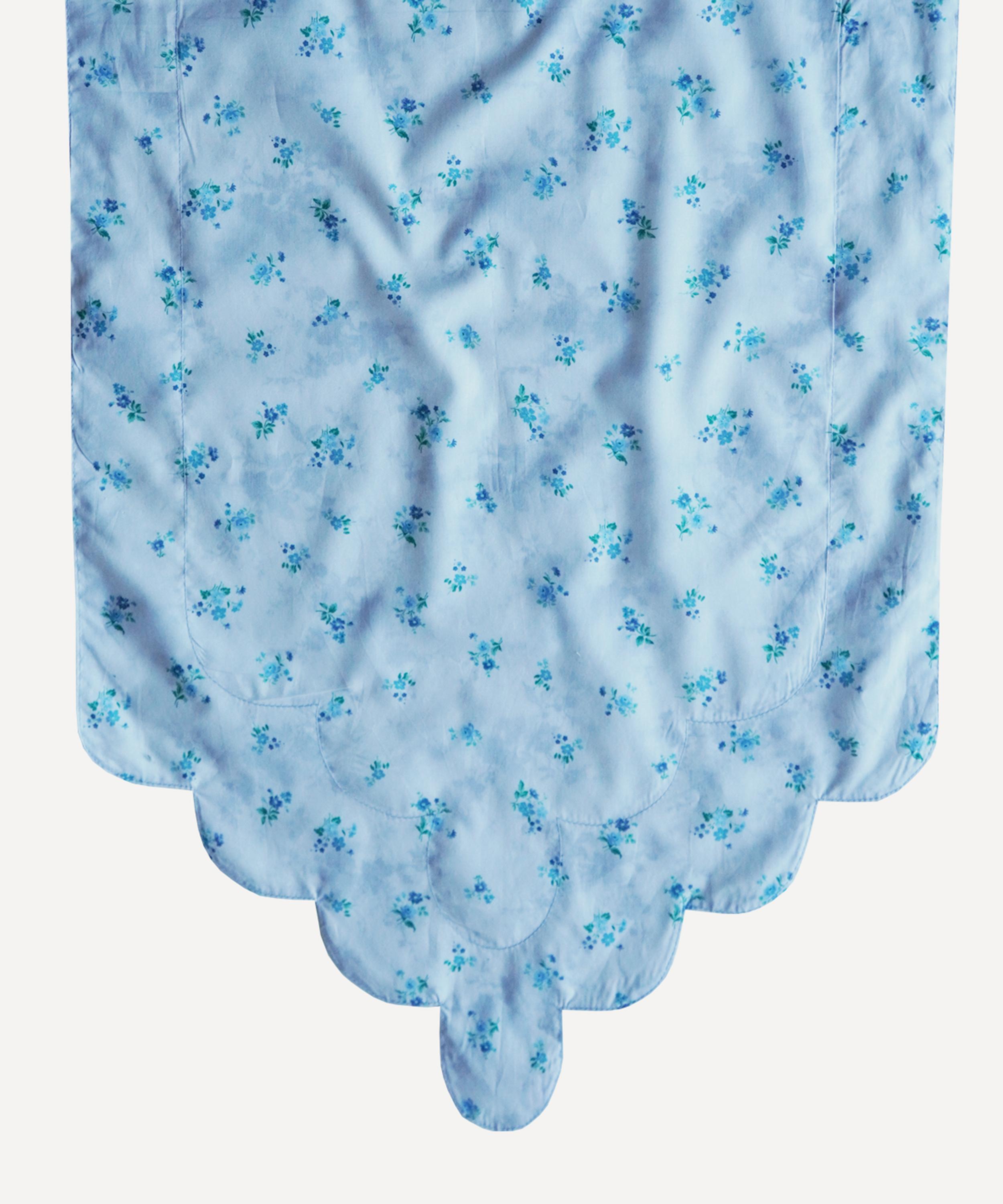 Coco & Wolf - Amelie Luise Posy Corsage Tana Lawn&trade; Cotton Reversible Table Runner image number 3