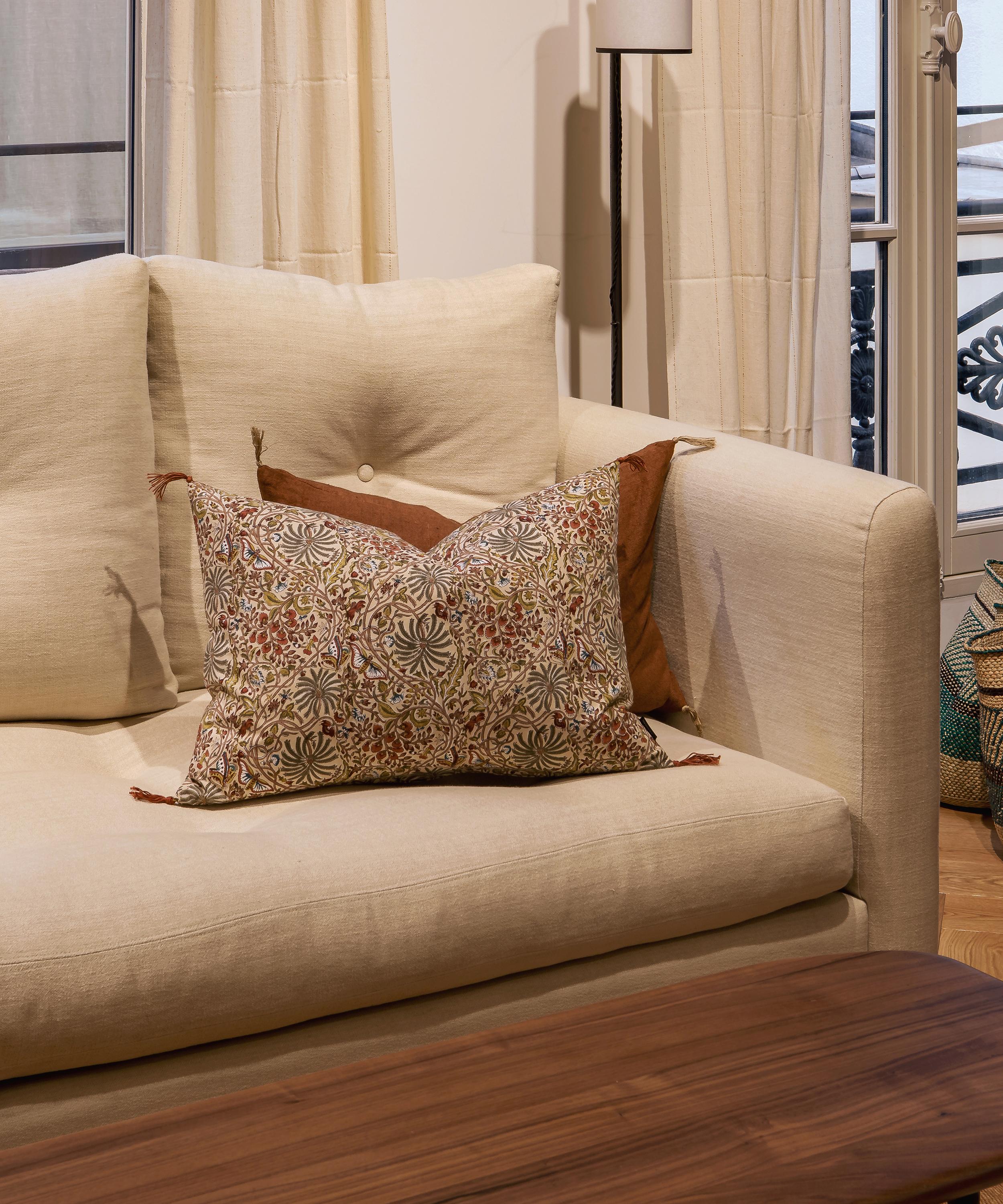 Caravane - Papilio 40x55 Embroidered Cushion Cover image number 2