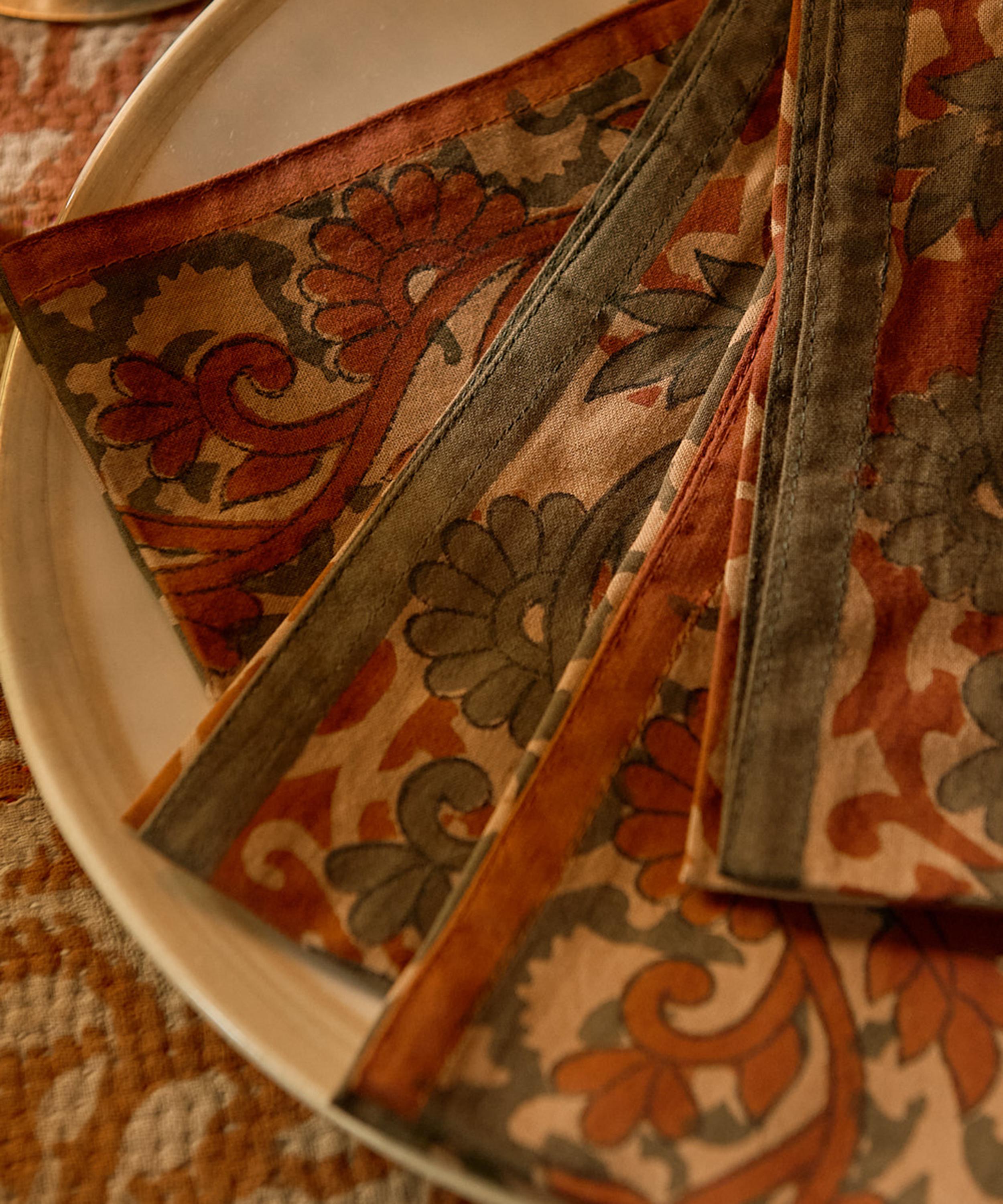 Caravane - Oris Napkins Set of 4 image number 2