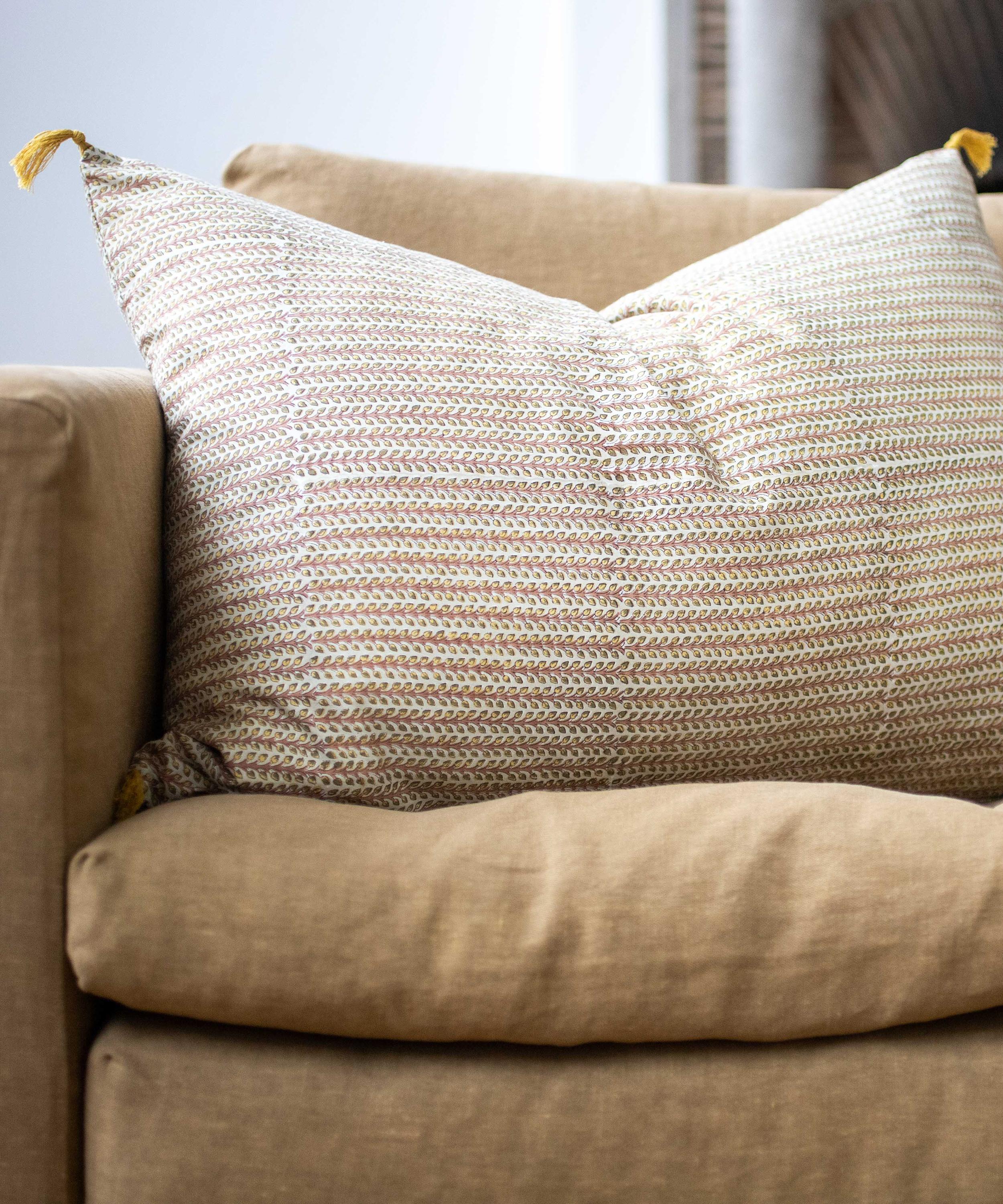 Caravane - Florio Nude 50x70 Cushion Cover image number 1