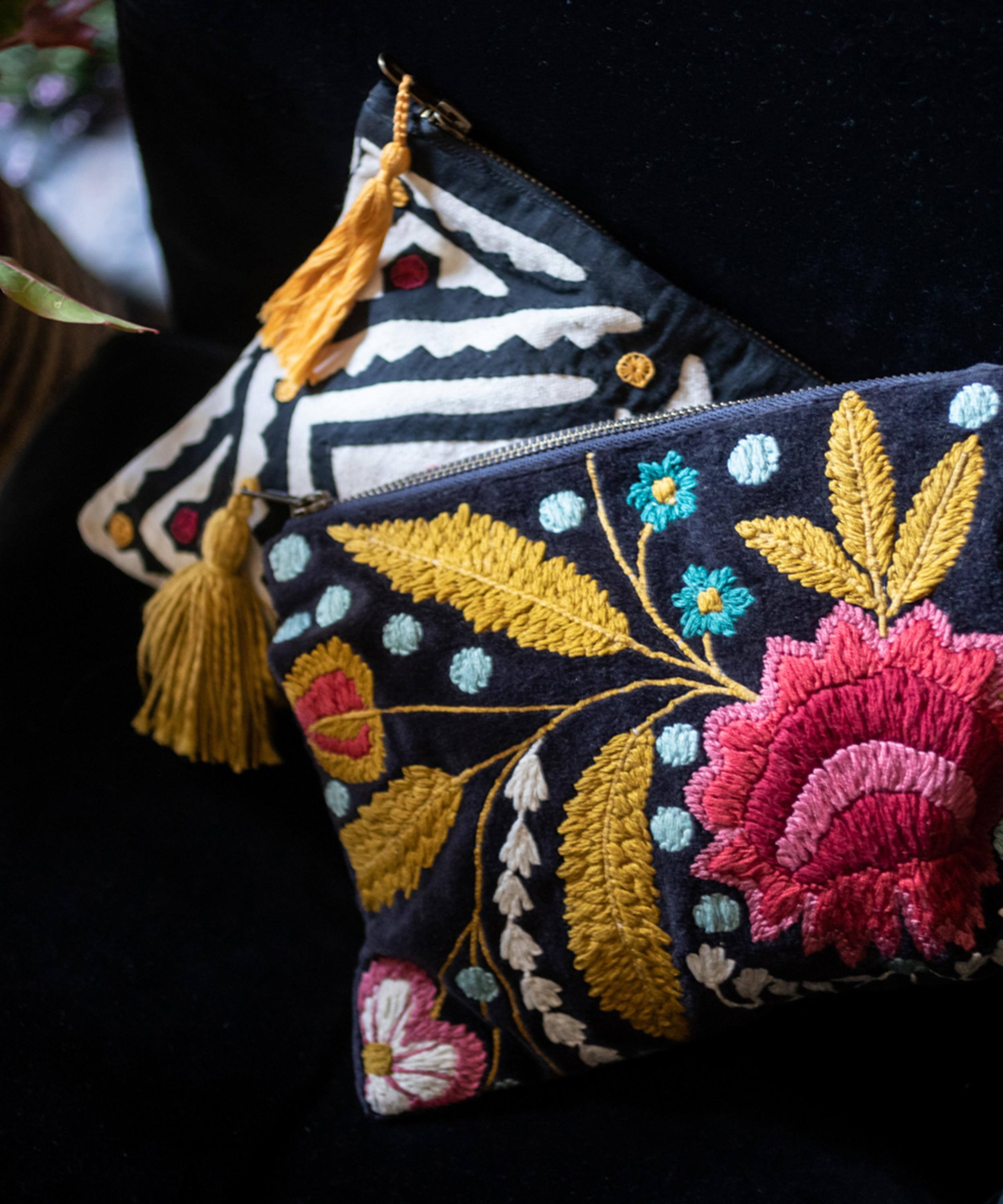 Caravane - Mysore Pouch image number 1