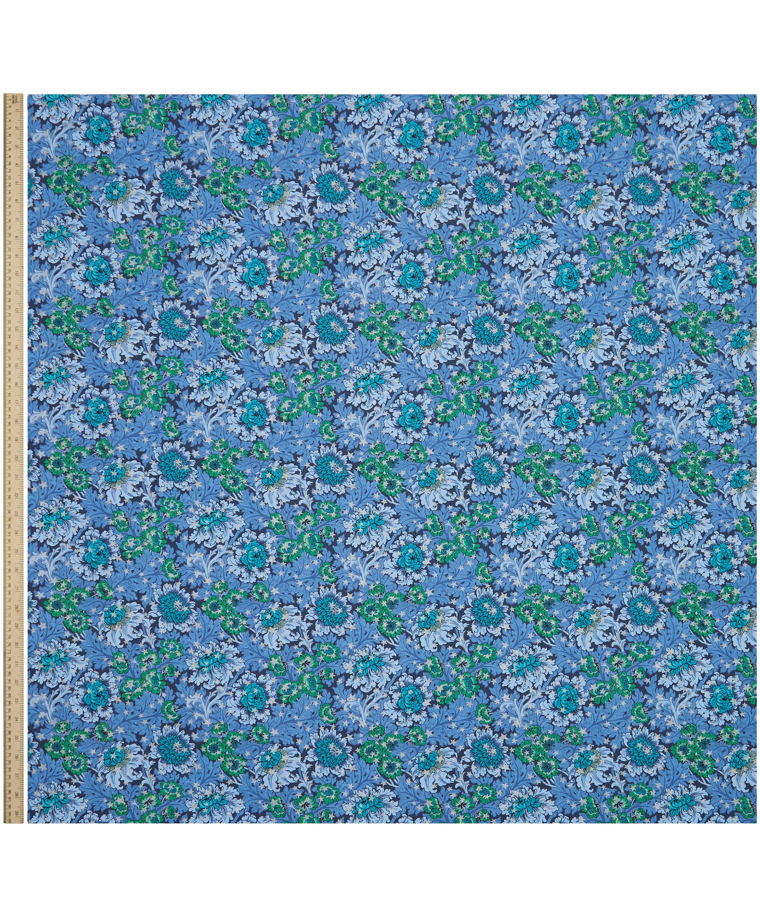 Liberty Fabrics - December Day Star Tana Lawn&trade; Cotton image number 1