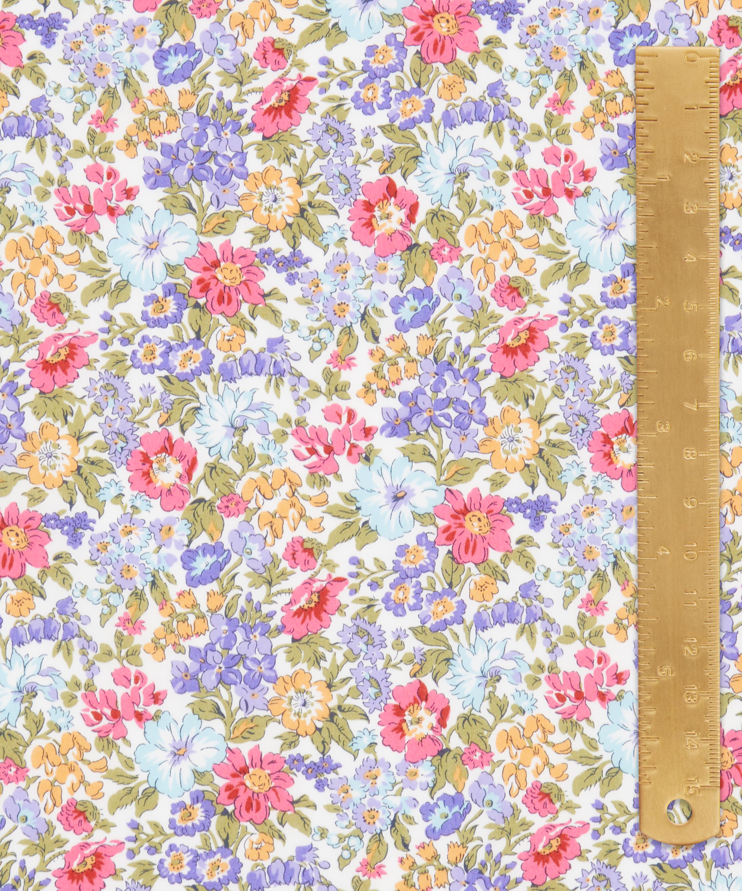 Liberty Fabrics - Honeydew Tana Lawn&trade; Cotton image number 4