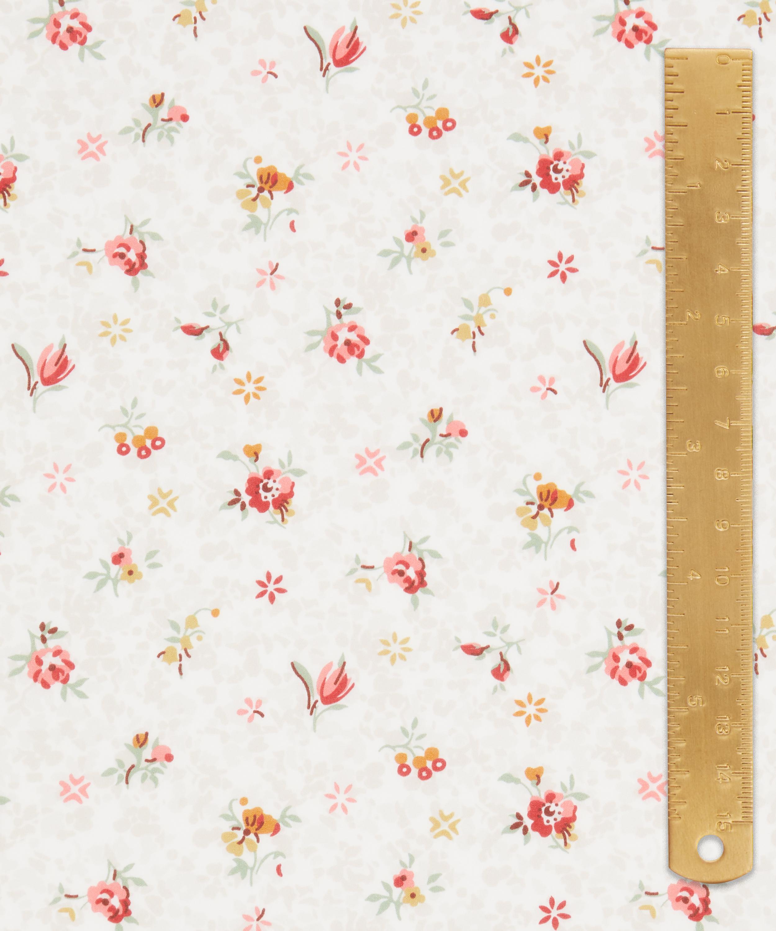 Liberty Fabrics - Chiara Tana Lawn&trade; Cotton image number 4