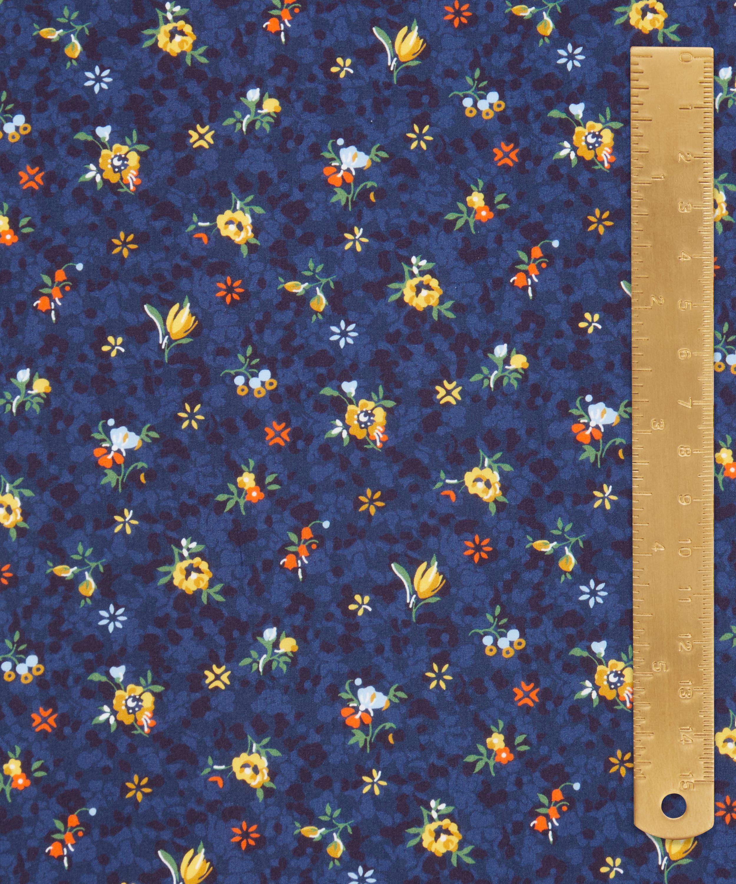 Liberty Fabrics - Chiara Tana Lawn&trade; Cotton image number 4