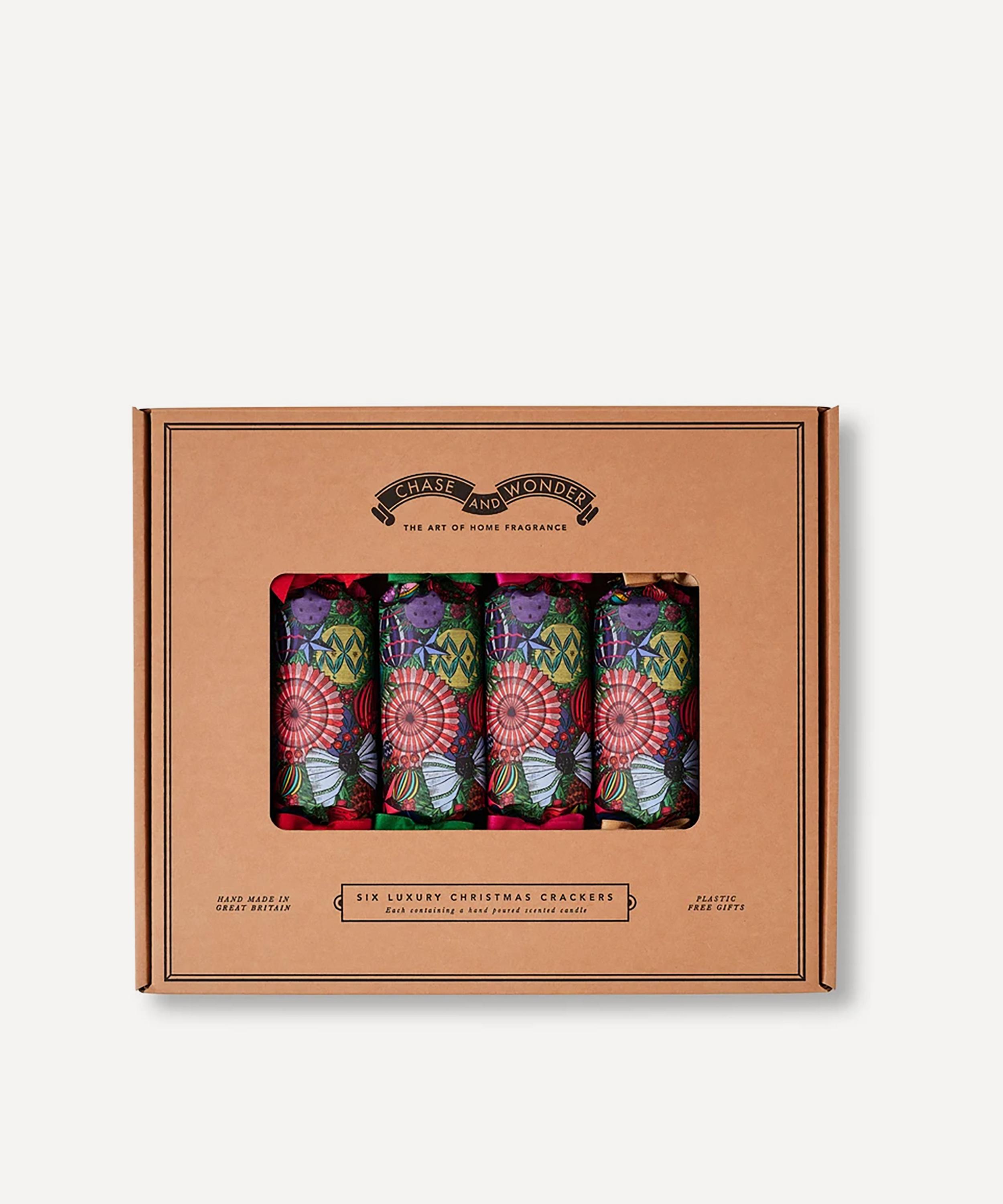 Christmas - Baubles Scented Candle Christmas Crackers Box of Six image number 0