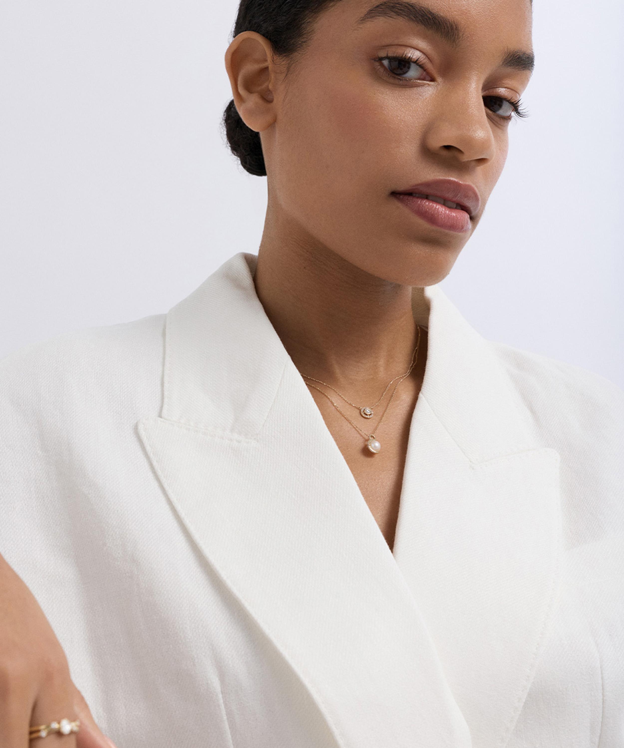 Astley Clarke - 14ct Gold Luna Pearl and Lab-Grown Diamond Pendant Necklace image number 2