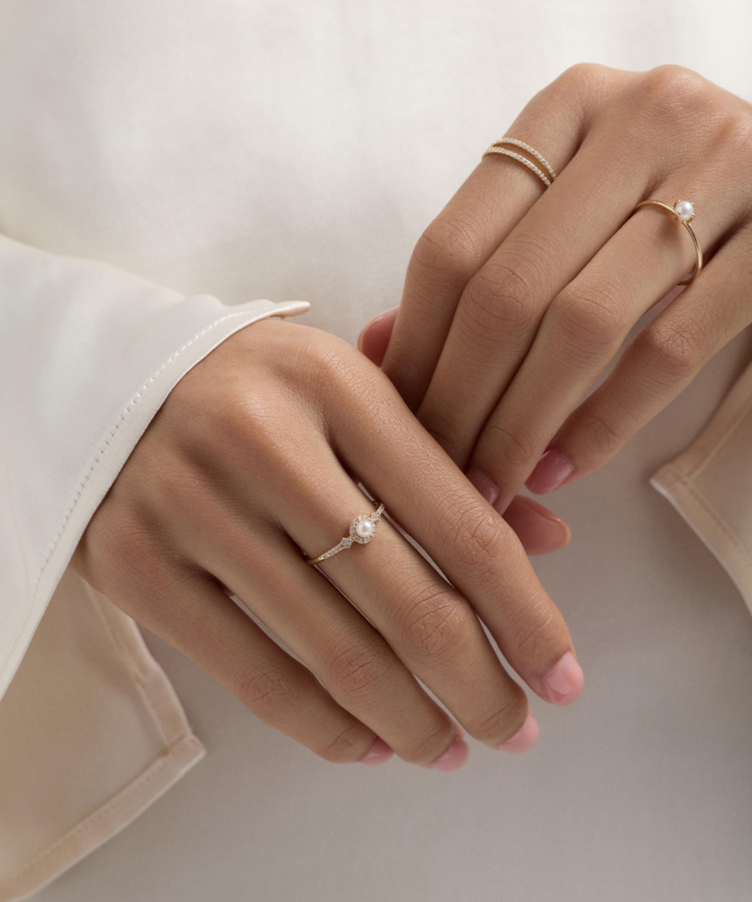 Astley Clarke - 14ct Gold Luna Pearl and Lab-Grown Diamond Ring image number 1