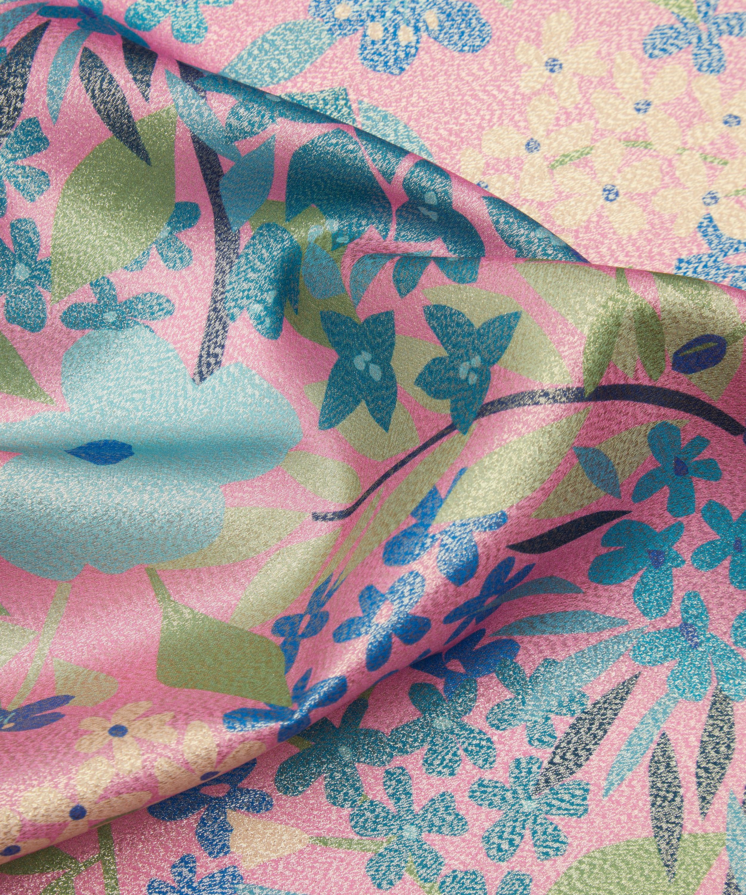 Liberty Fabrics - Papercut Petals Codrington Silk Lurex image number 3
