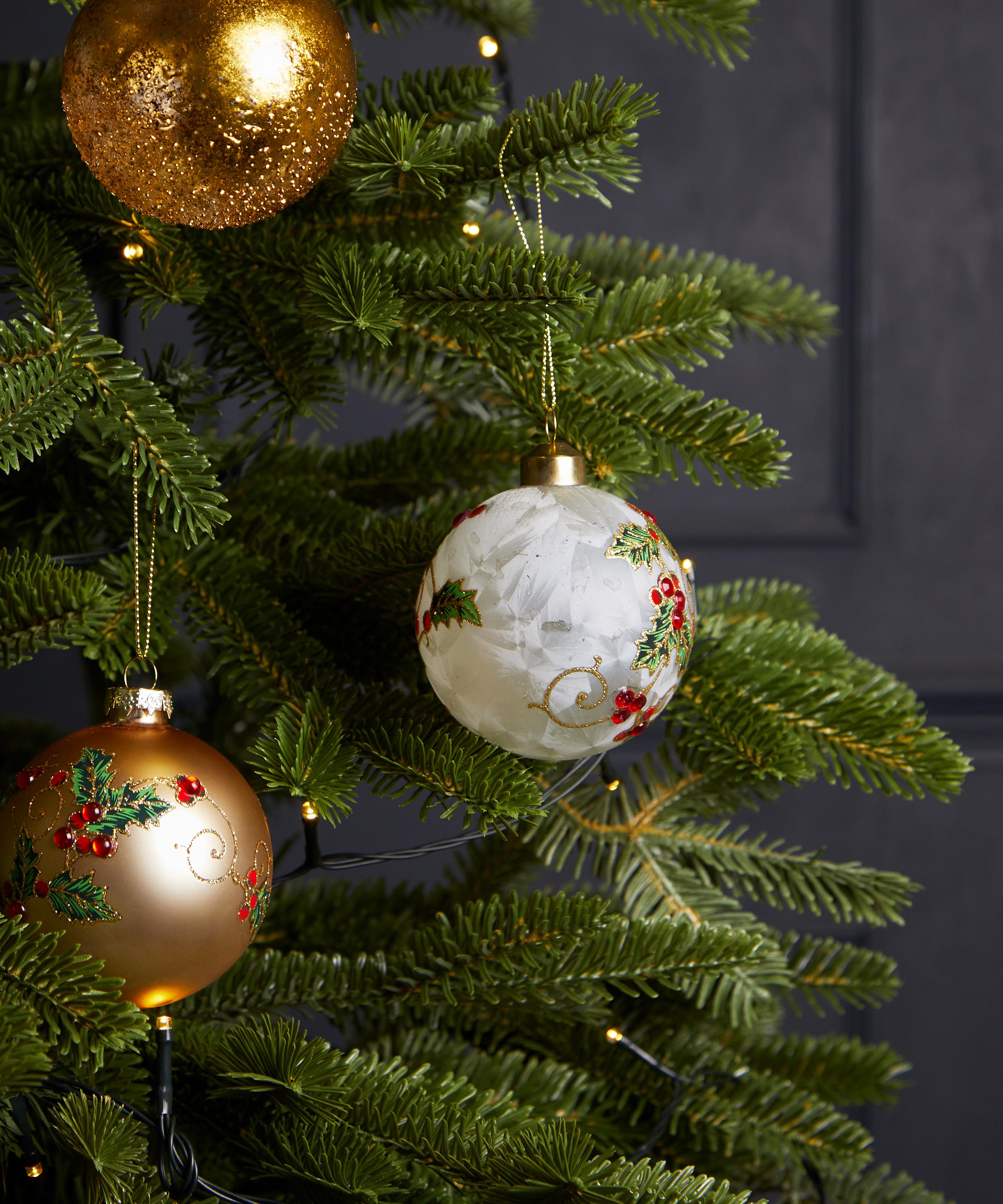 Christmas - Holly and Berry Glass Bauble image number 1
