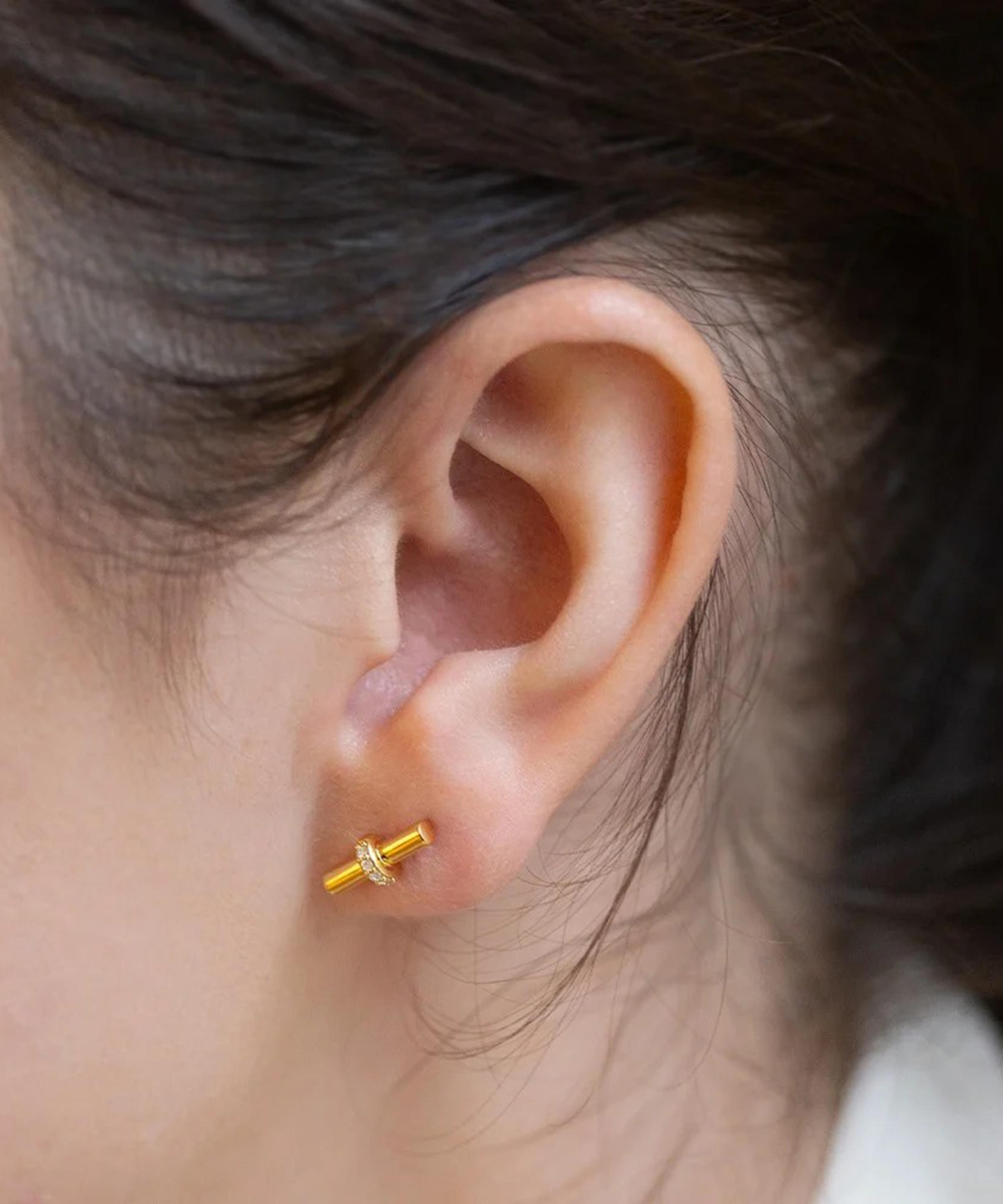 Dinny Hall - 18ct Gold-Plated Vermeil Silver My World T-Bar Stud Earrings image number 3