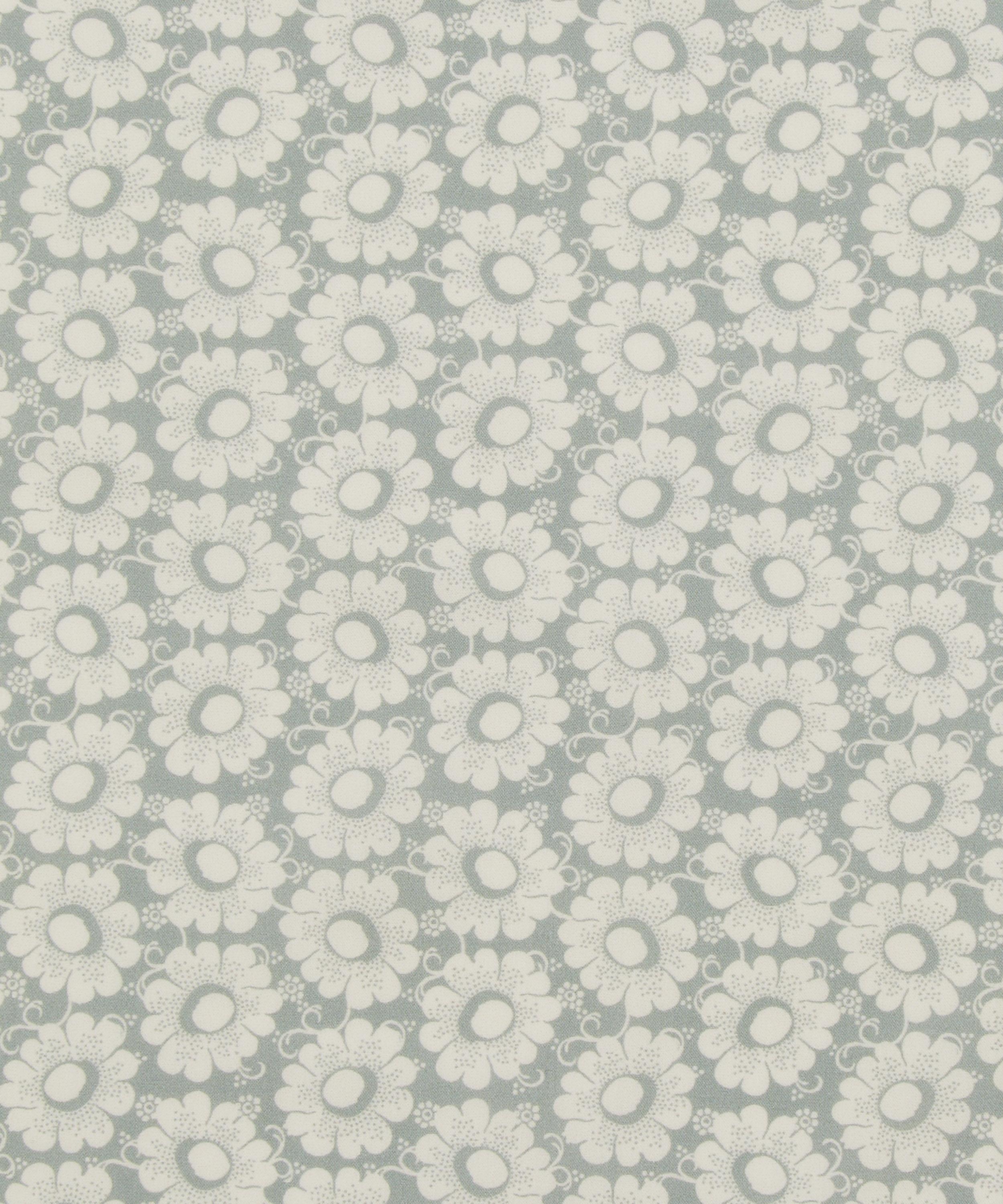 Liberty Fabrics - Cupola Daisy Tana Lawn&trade; Cotton image number 0