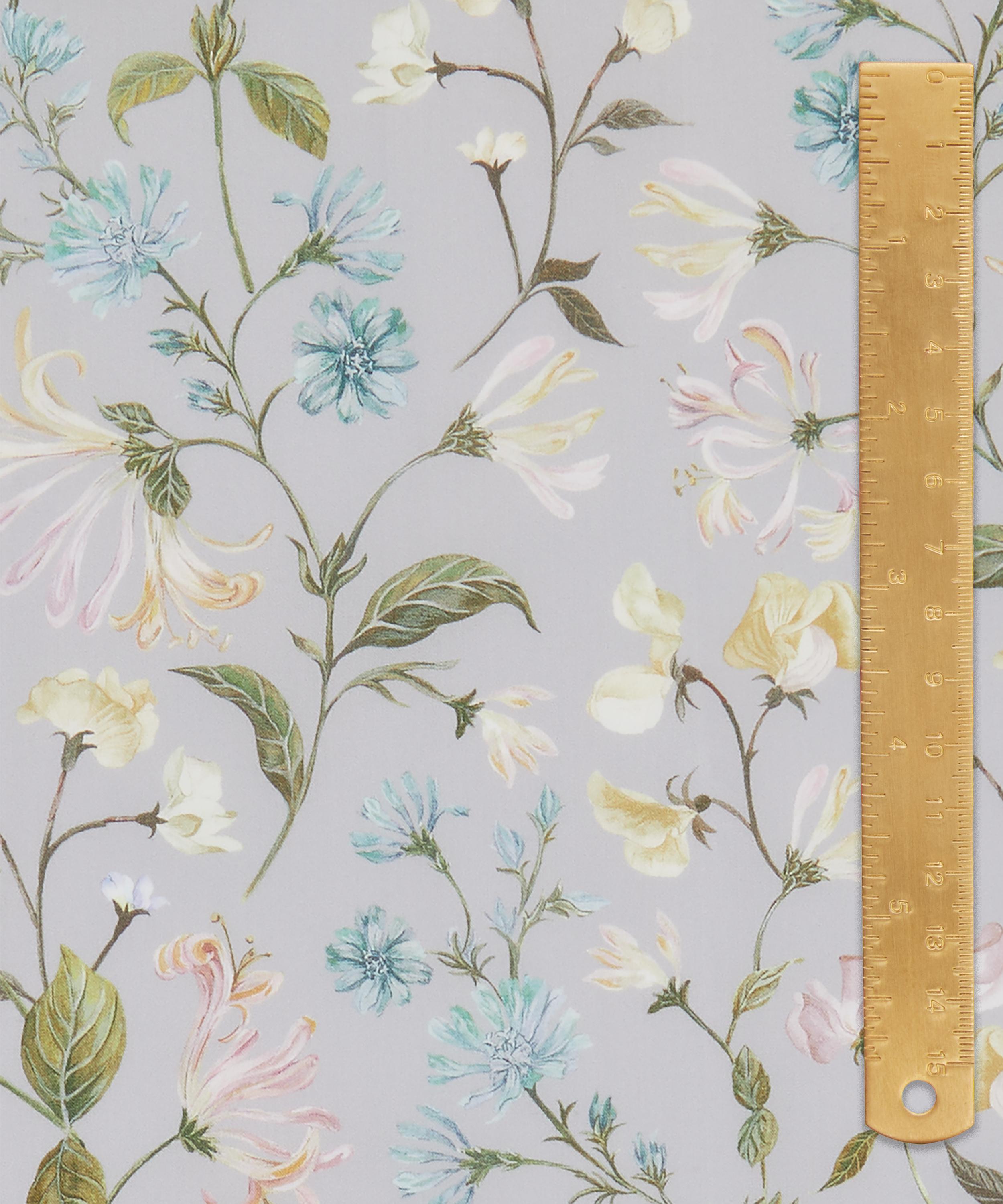 Liberty Fabrics - Asaka Dream Tana Lawn&trade; Cotton image number 4