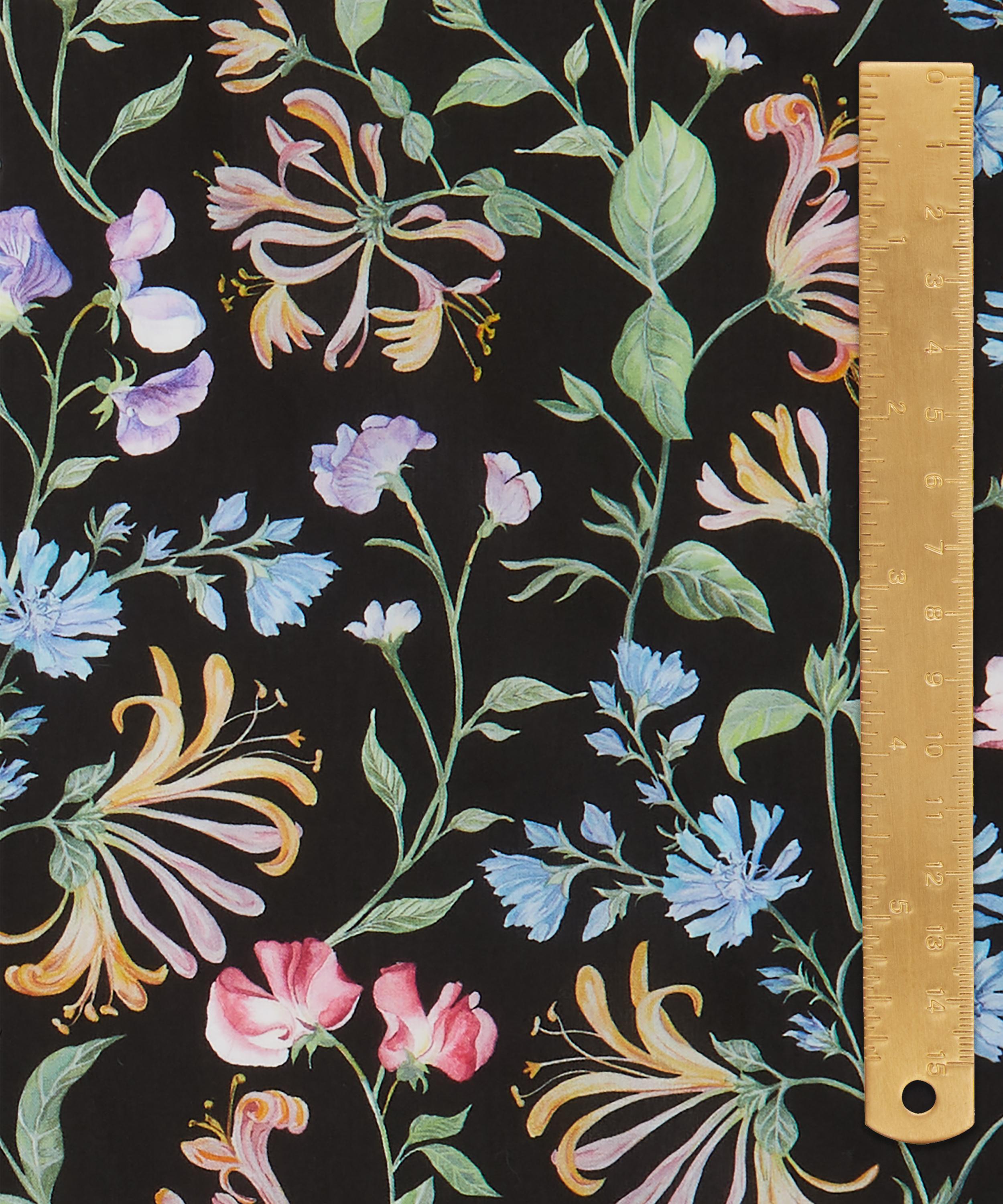 Liberty Fabrics - Asaka Dream Tana Lawn&trade; Cottonx image number 4