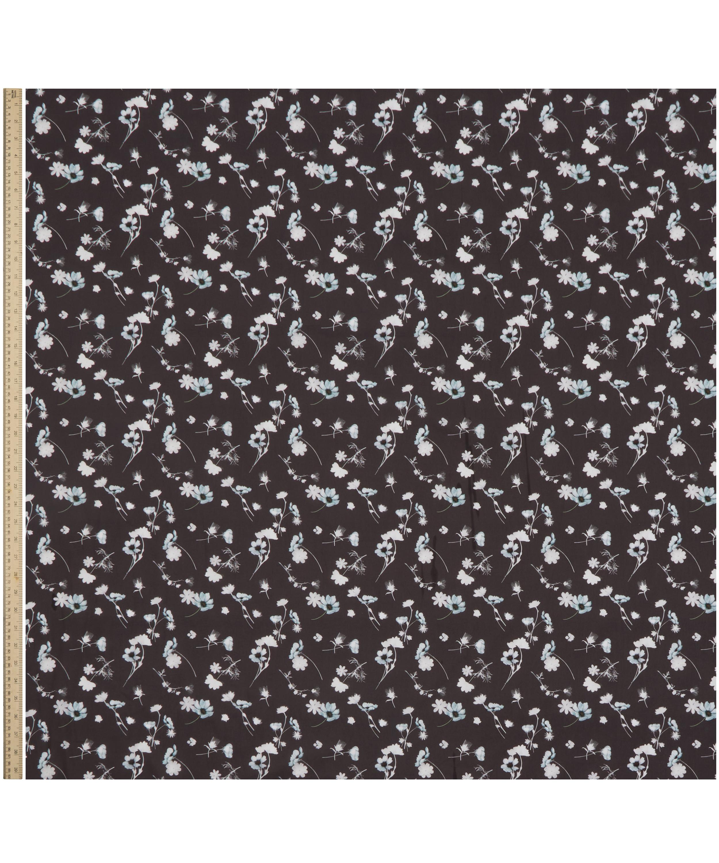 Liberty Fabrics - Nocturne Tana Lawn&trade; Cotton image number 1