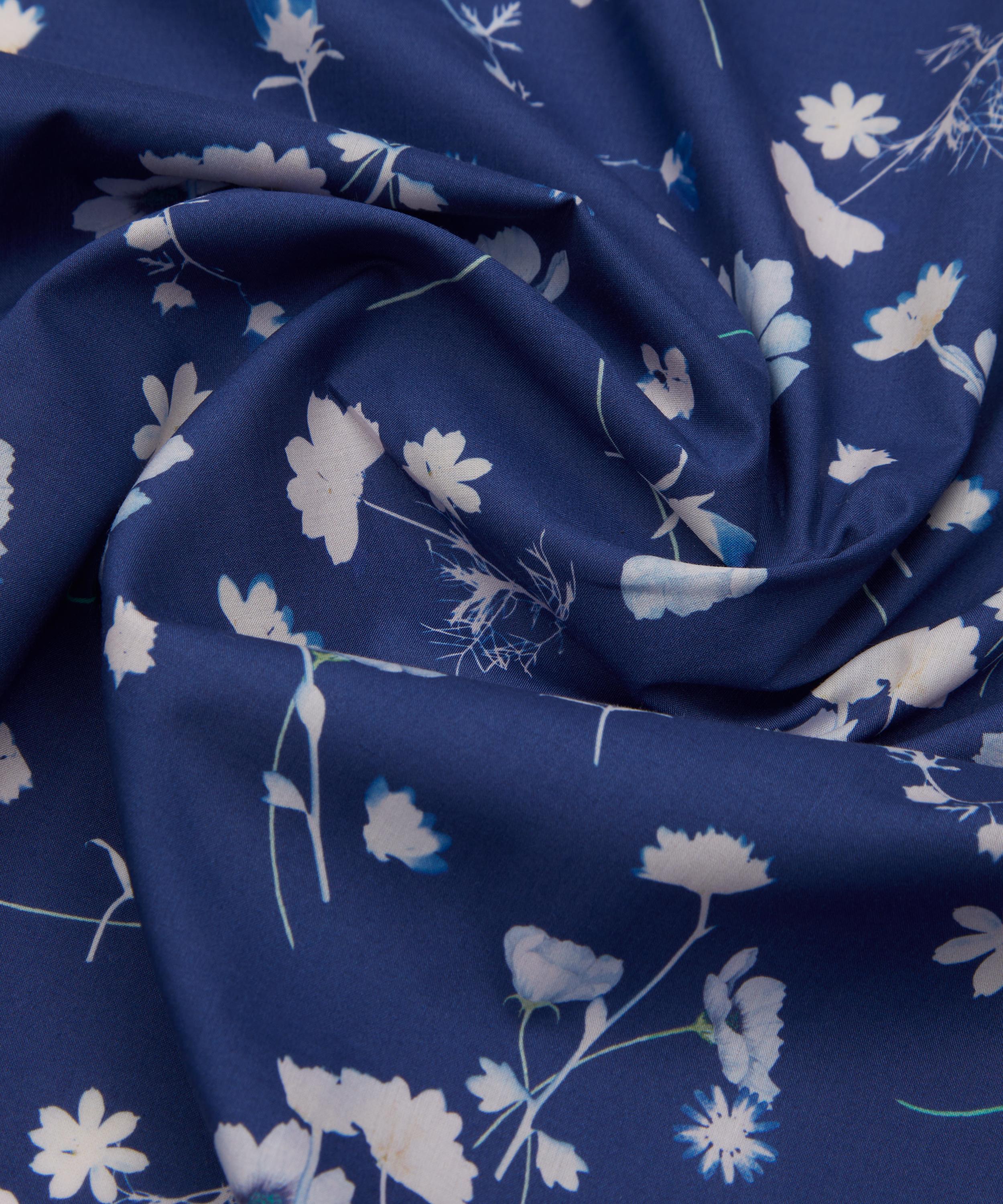 Liberty Fabrics - Nocturne Tana Lawn&trade; Cotton image number 3