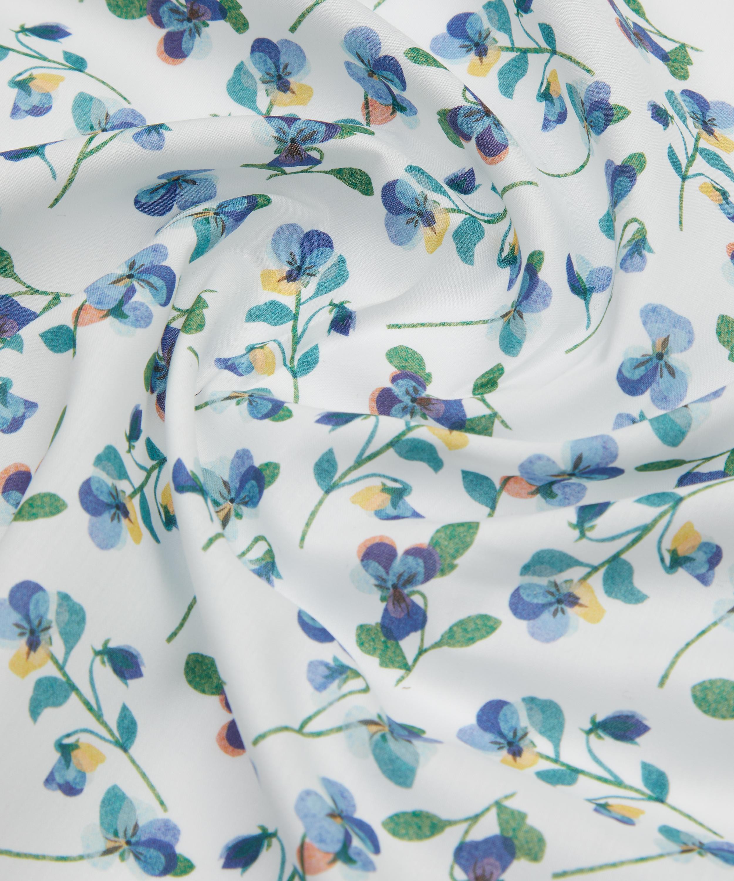 Liberty Fabrics - Pansy Scatter Tana Lawn&trade; Cotton image number 3