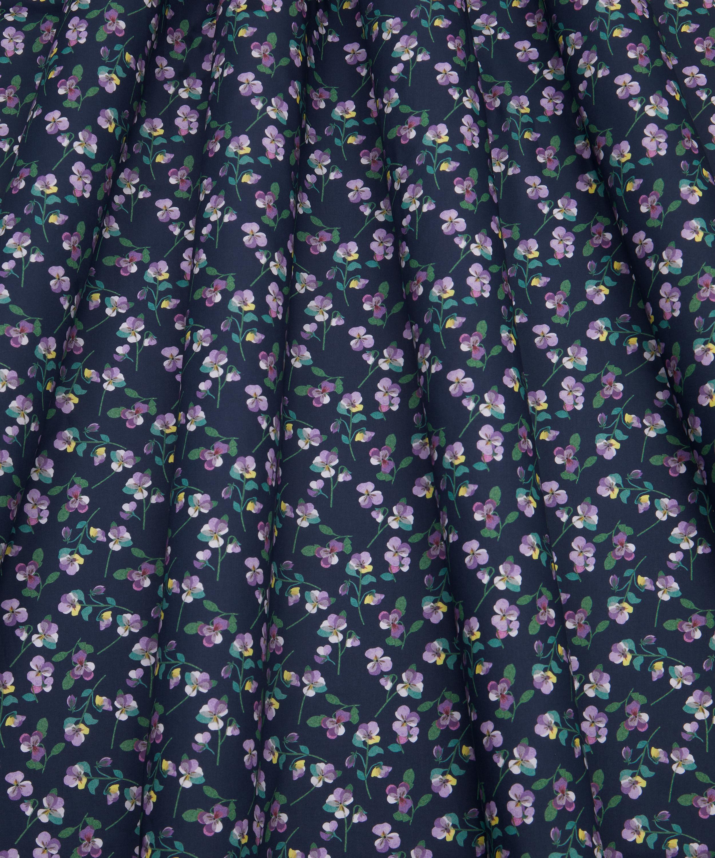 Liberty Fabrics - Pansy Scatter Tana Lawn&trade; Cotton image number 2