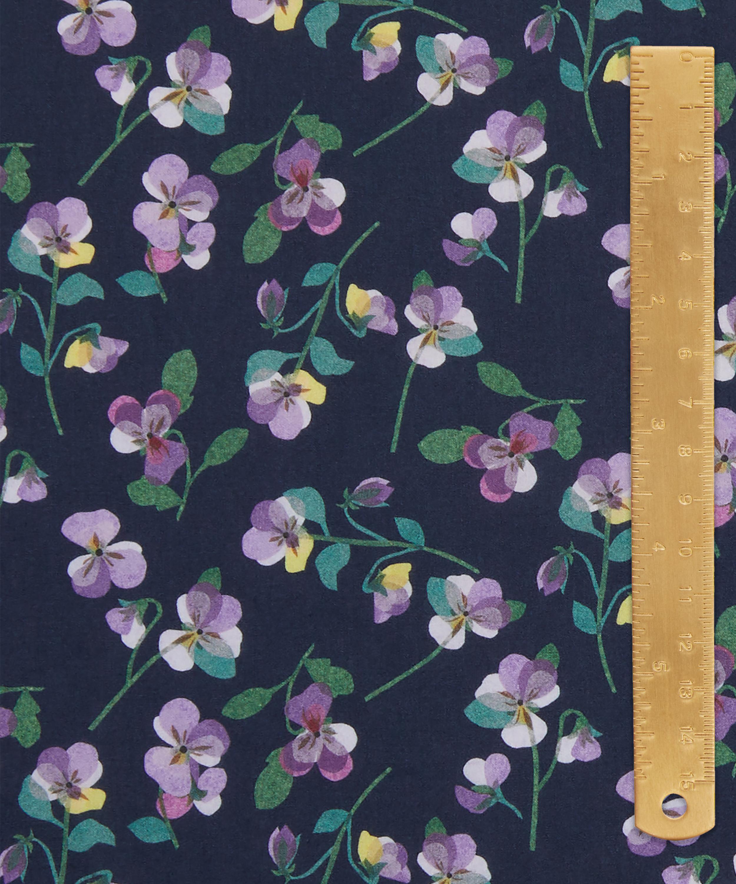 Liberty Fabrics - Pansy Scatter Tana Lawn&trade; Cotton image number 4