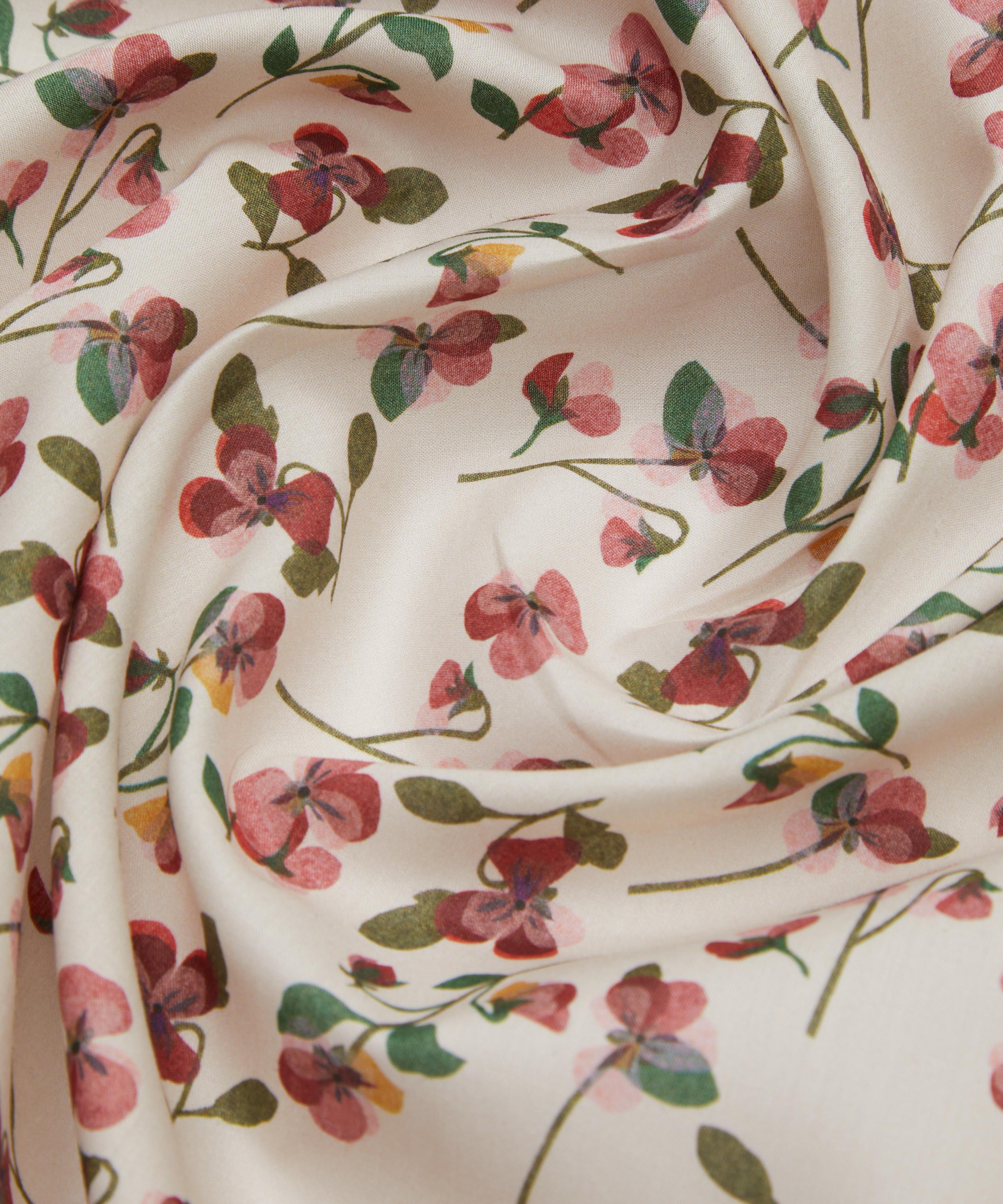 Liberty Fabrics - Pansy Scatter Tana Lawn&trade; Cotton image number 3