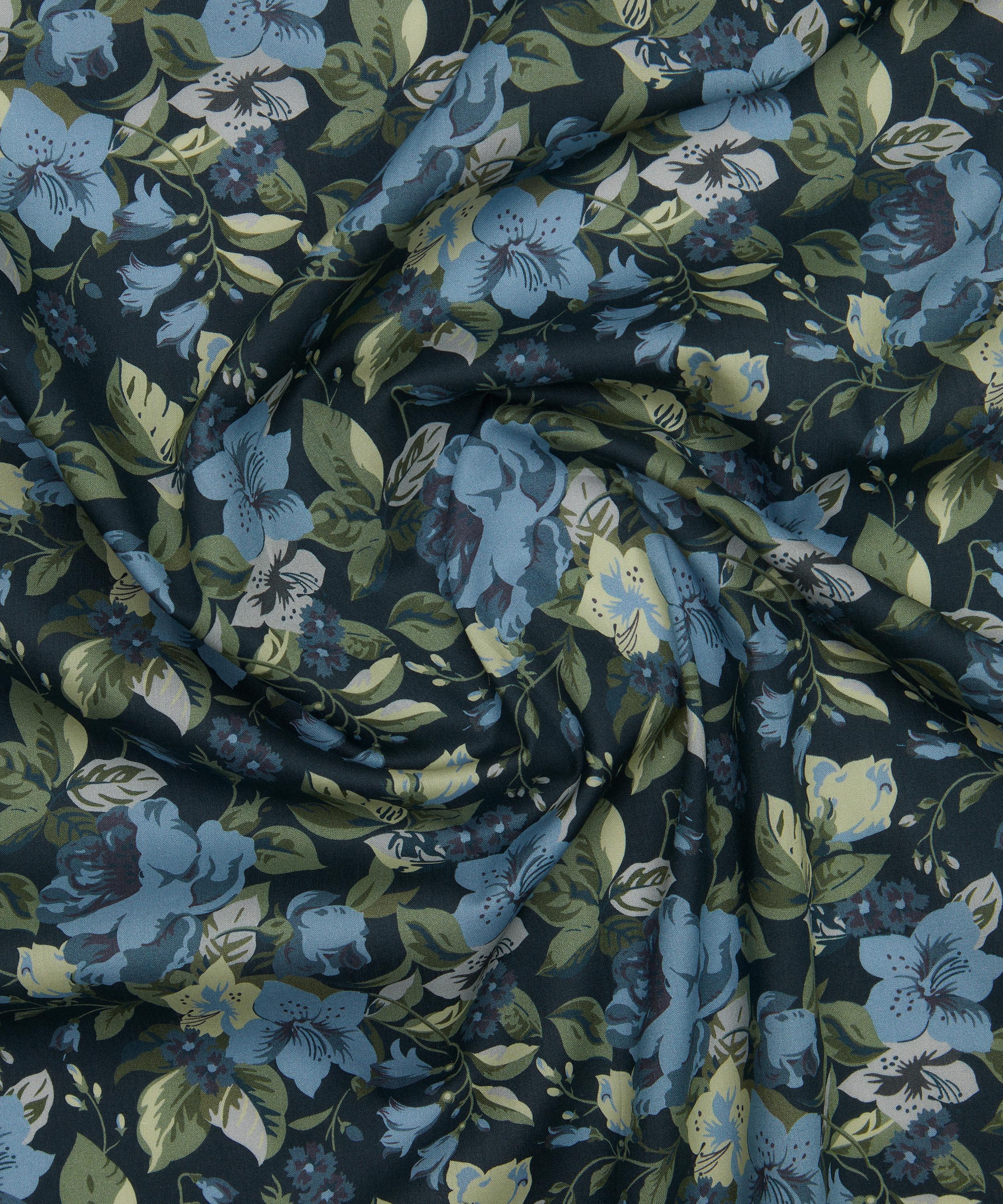 Liberty Fabrics - Lily Rosa Tana Lawn&trade; Cotton image number 3
