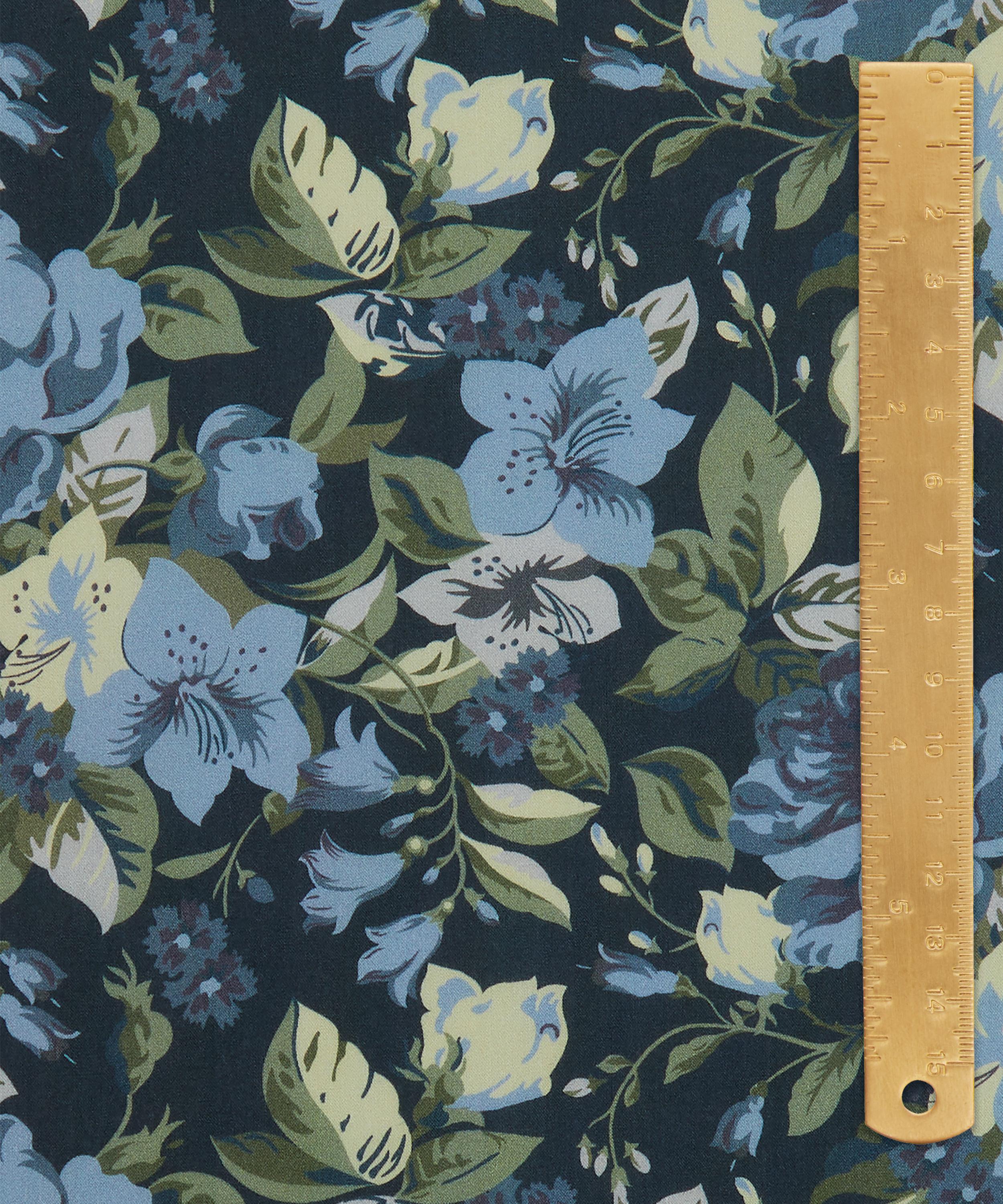 Liberty Fabrics - Lily Rosa Tana Lawn&trade; Cotton image number 4