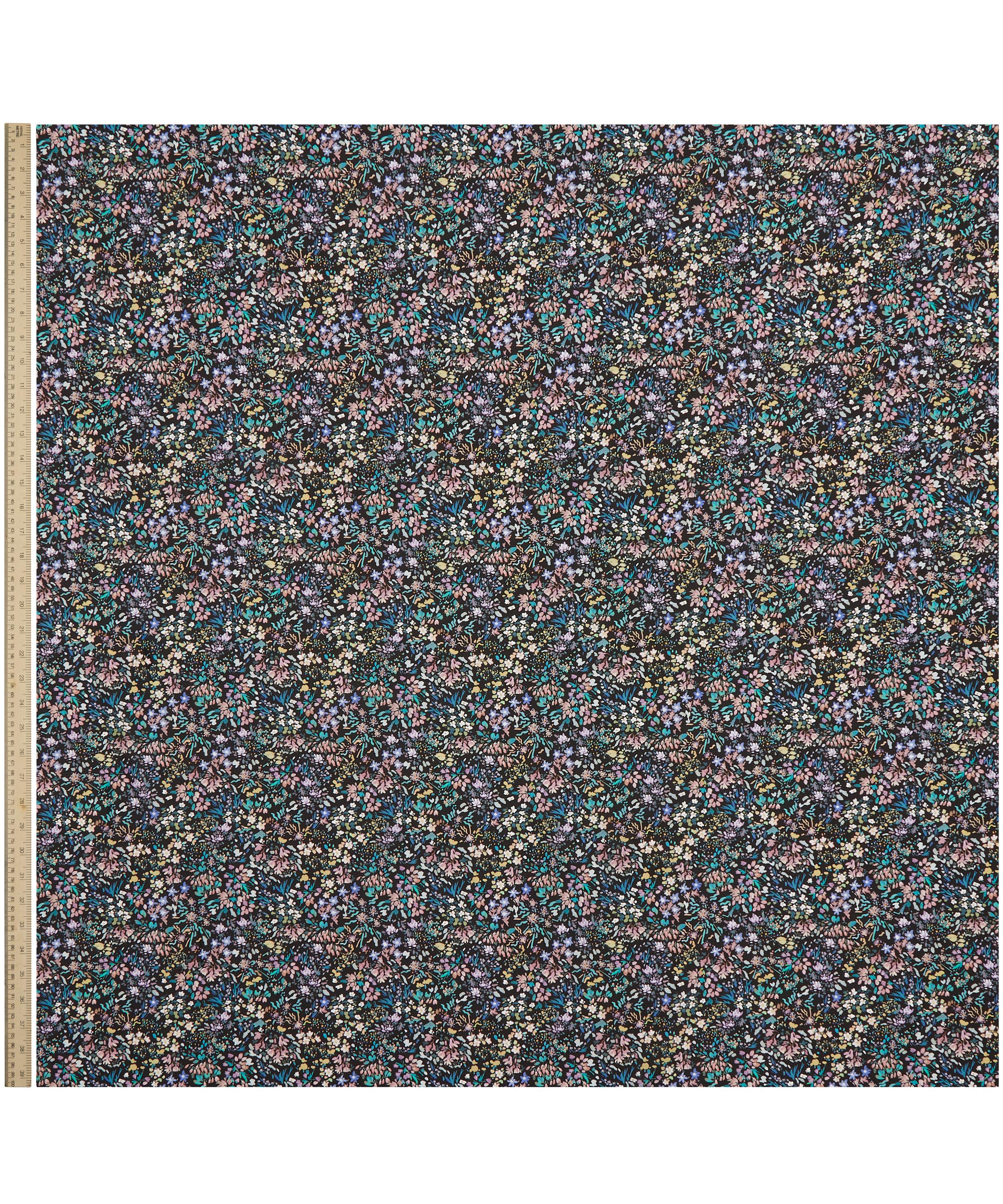 Liberty Fabrics - Highland Holiday Tana Lawn&trade; Cotton image number 1