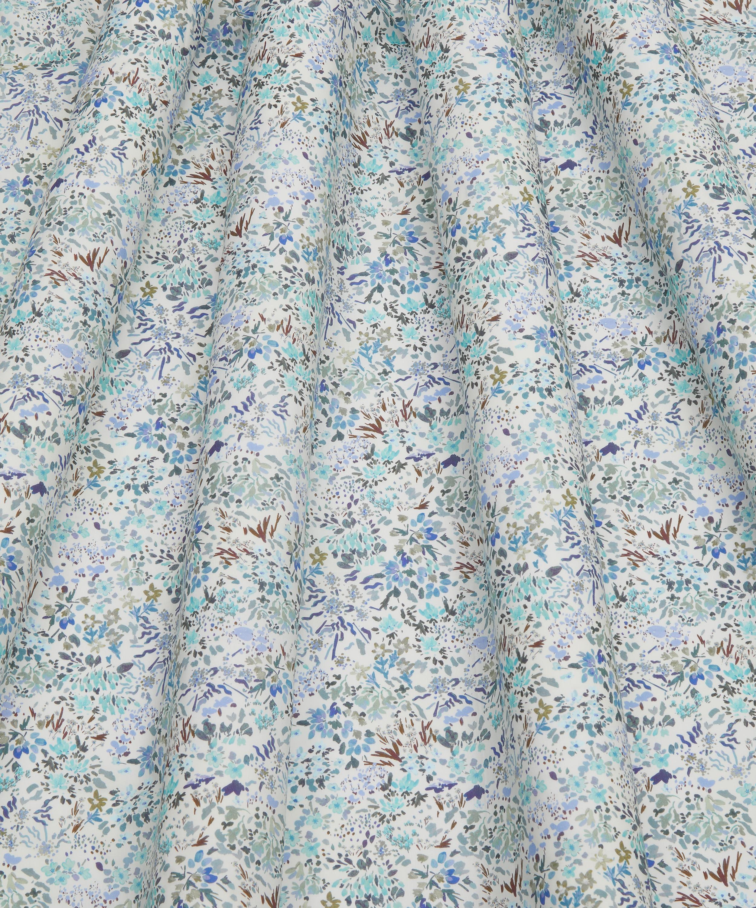 Liberty Fabrics - Highland Holiday Tana Lawn&trade; Cotton image number 2