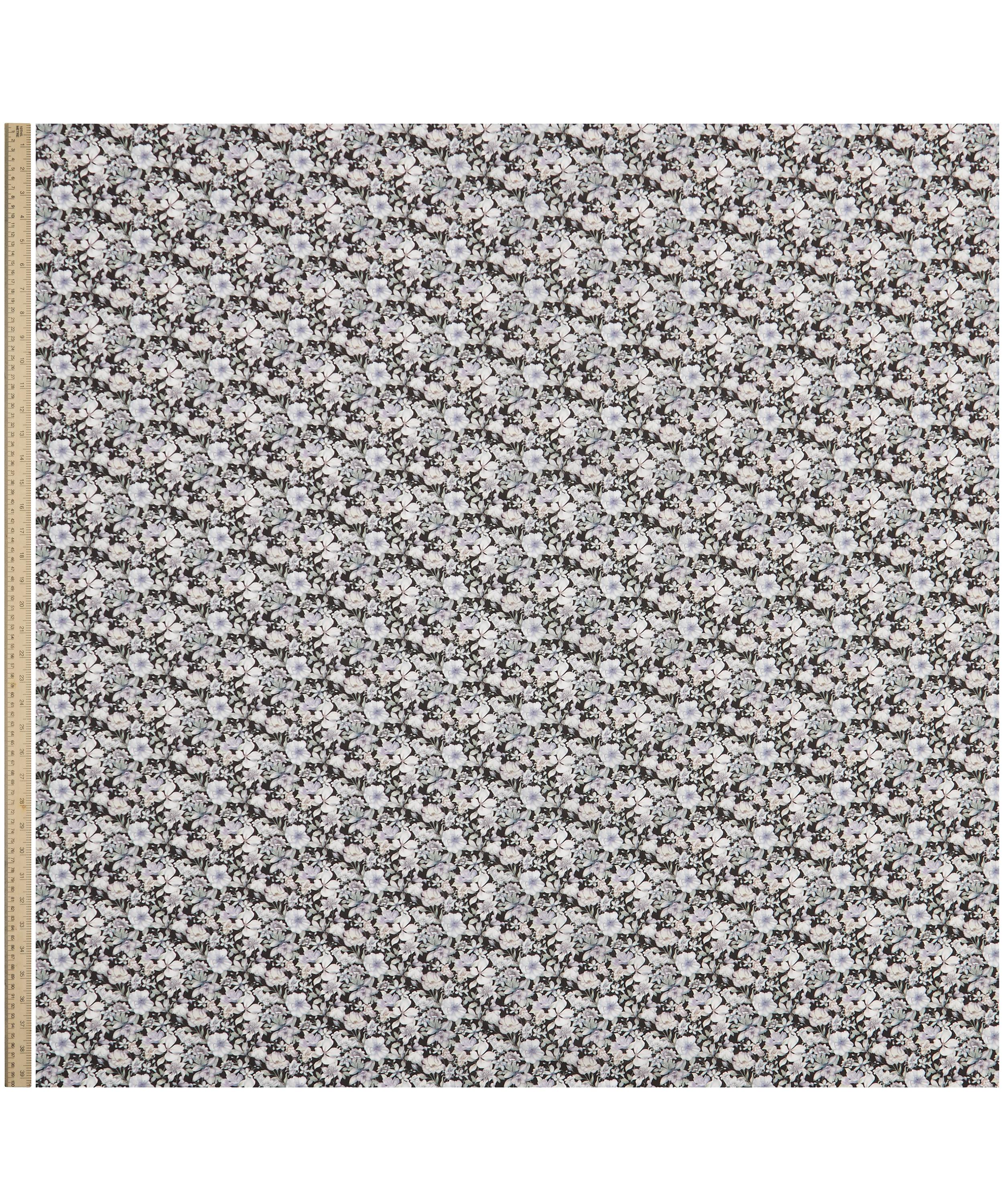 Liberty Fabrics - Summer Garden Tana Lawn&trade; Cotton image number 1