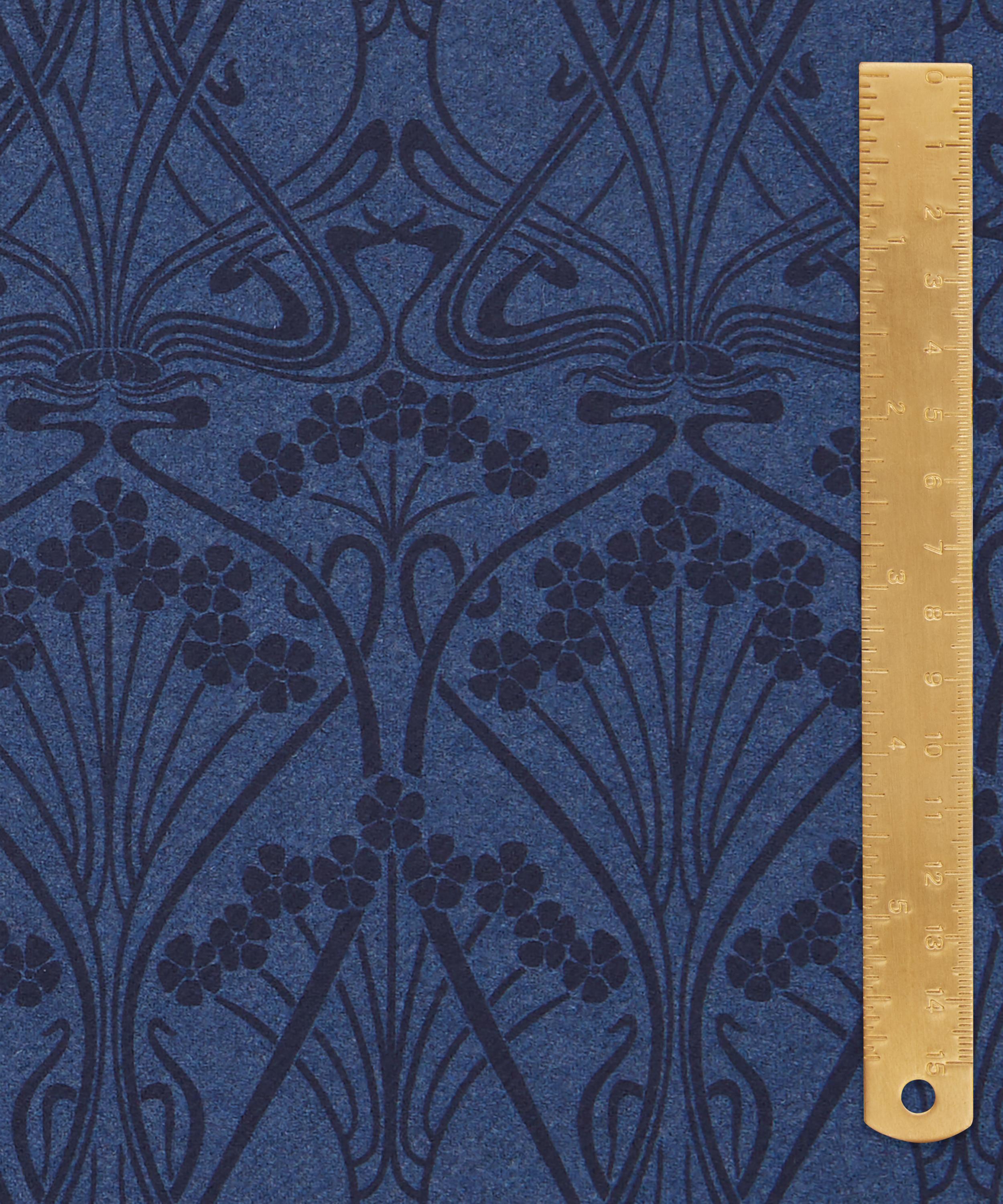 Liberty Fabrics - Nouveau Ianthe MWool image number 4