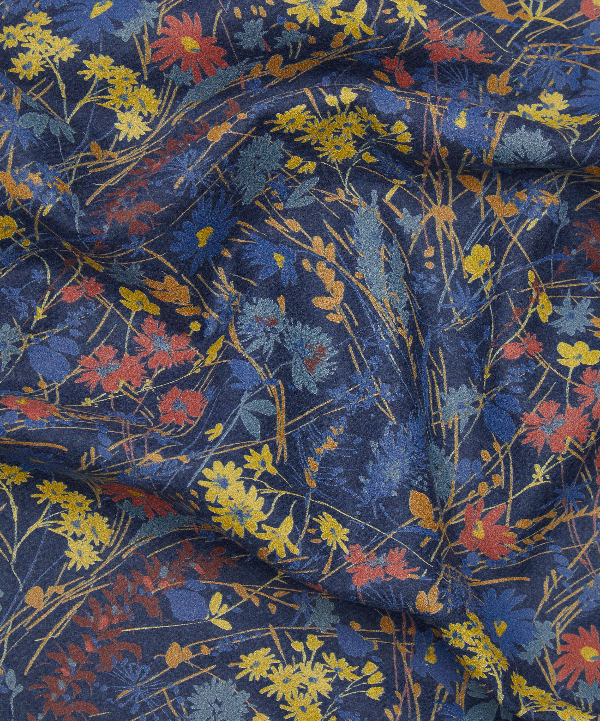 Liberty Fabrics - Daisy Clash MWool image number 3
