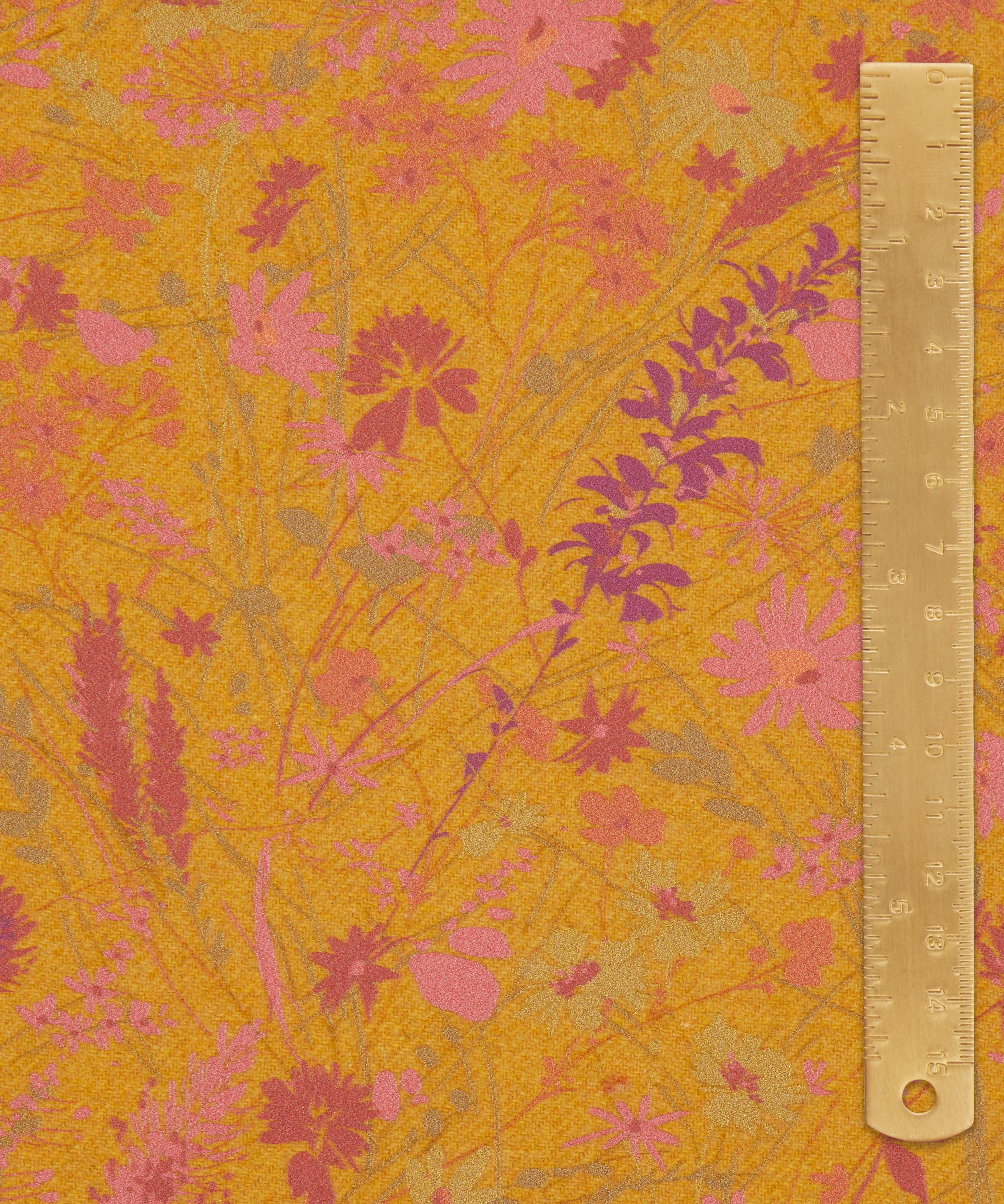 Liberty Fabrics - Daisy Clash MWool image number 4