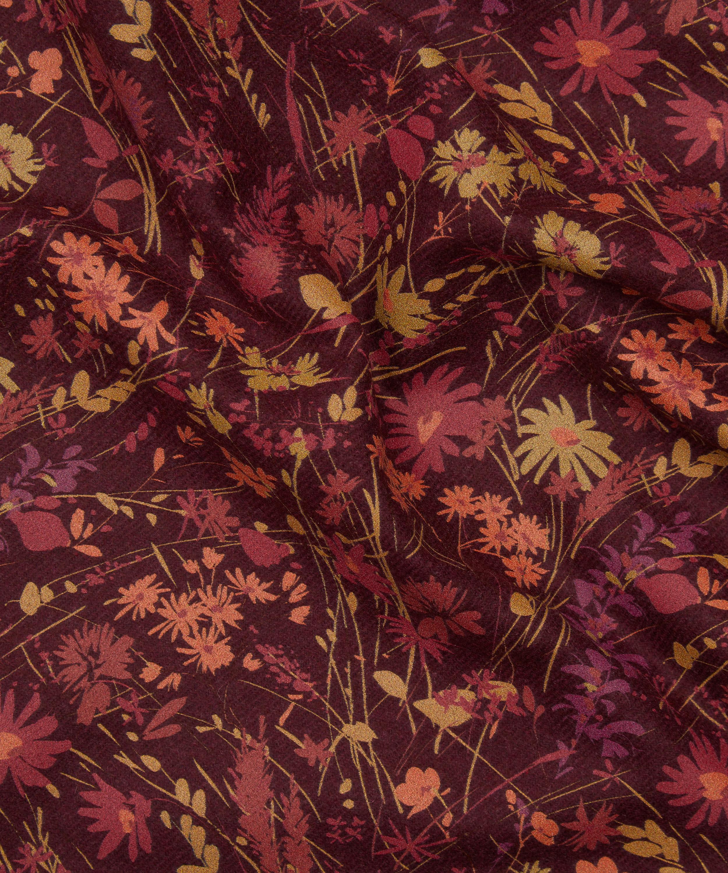 Liberty Fabrics - Daisy Clash MWool image number 3
