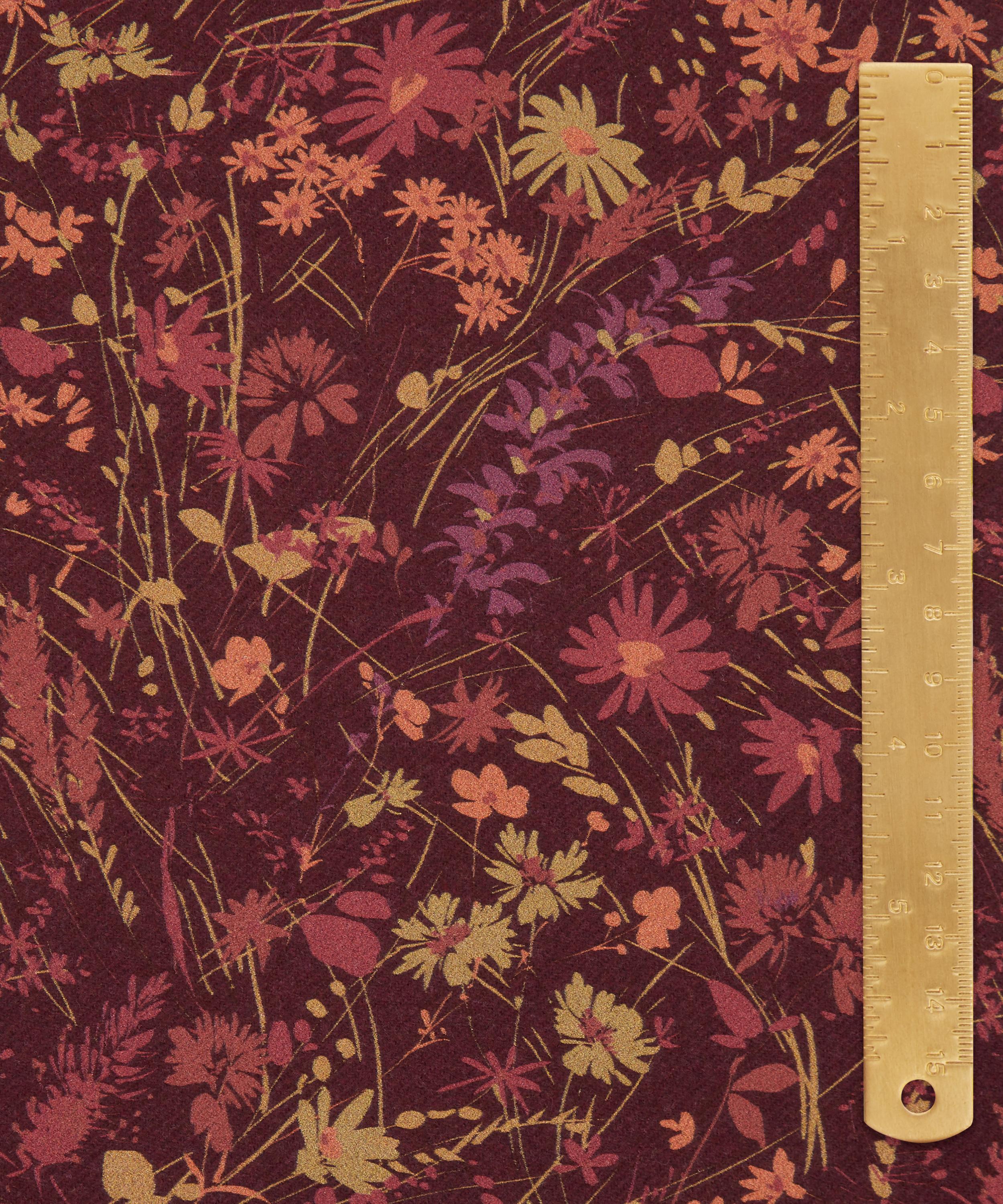 Liberty Fabrics - Daisy Clash MWool image number 4