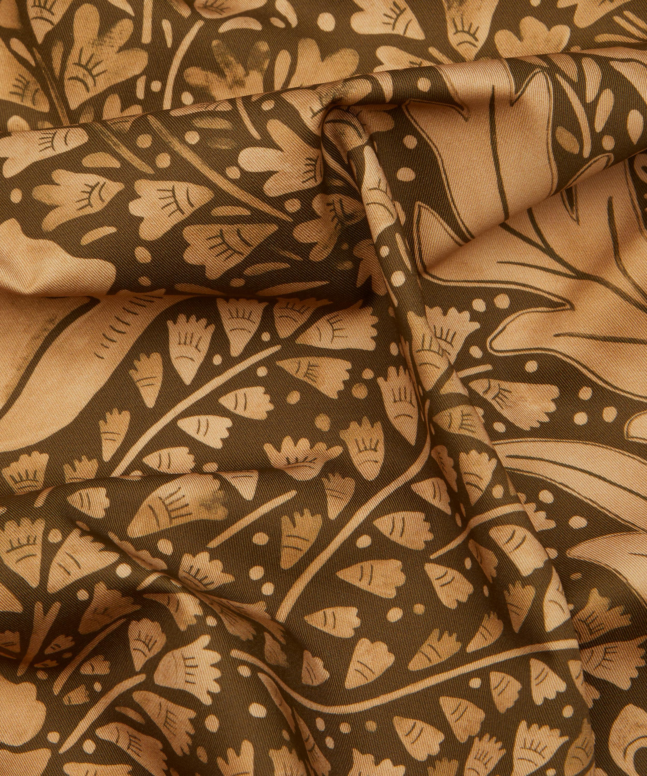 Liberty Fabrics - Tudor Poppy Pluvia Cotton image number 3