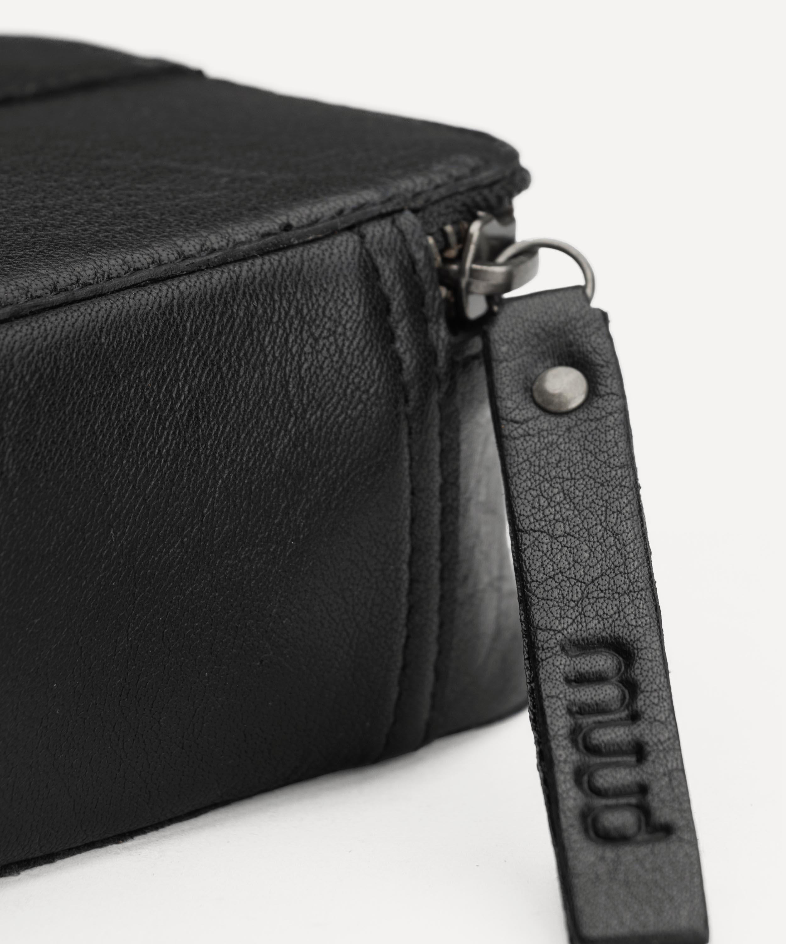 Muud - Hope Crochet Project Leather Case image number 3