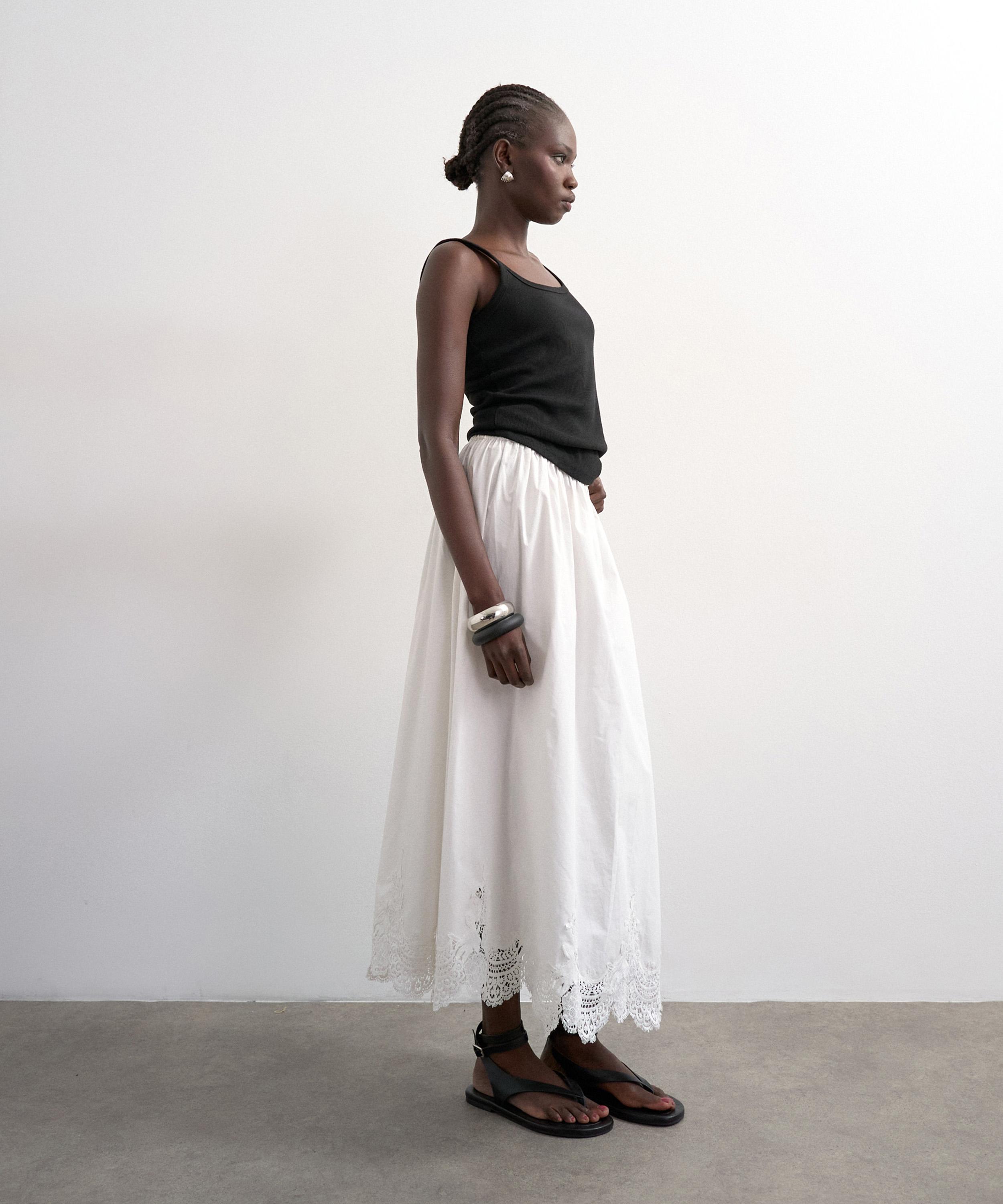 TOPSHOP - Ivory Lace Hem Full Circle Maxi Skirt