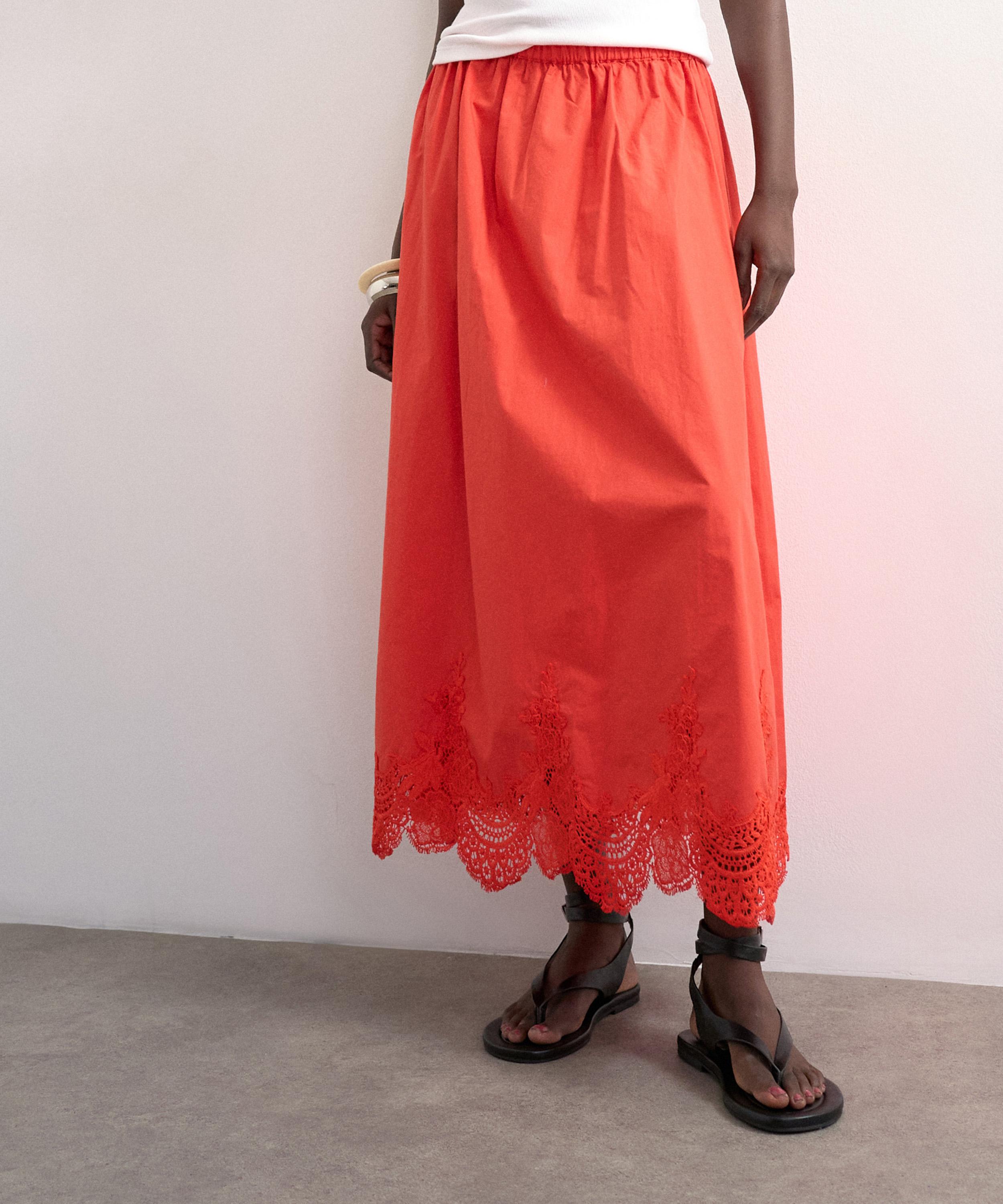 TOPSHOP - Red Lace Hem Full Circle Maxi Skirt image number 1