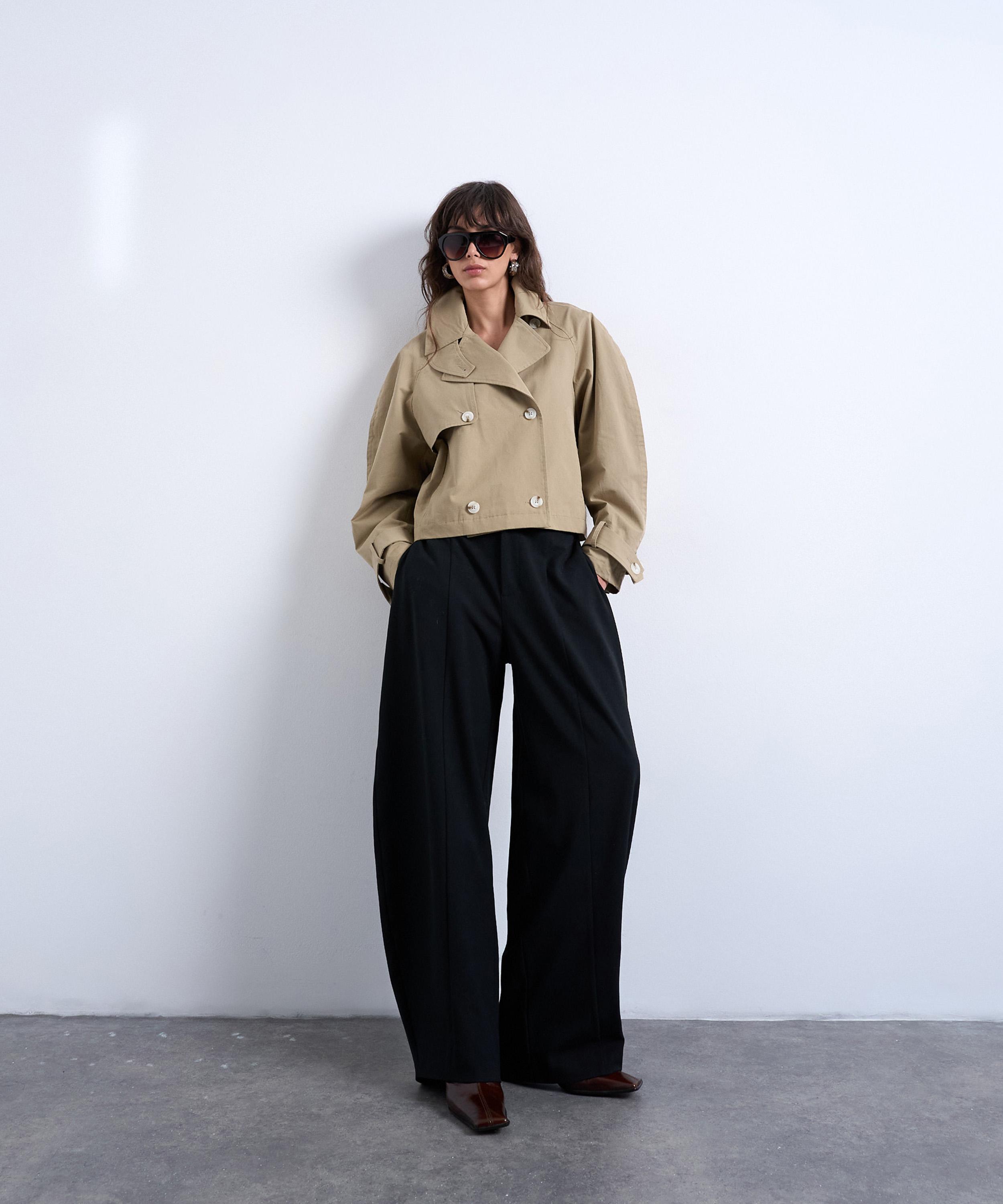 TOPSHOP - Beige Cotton Ovoid Sleeve Short Trench Coat image number 2