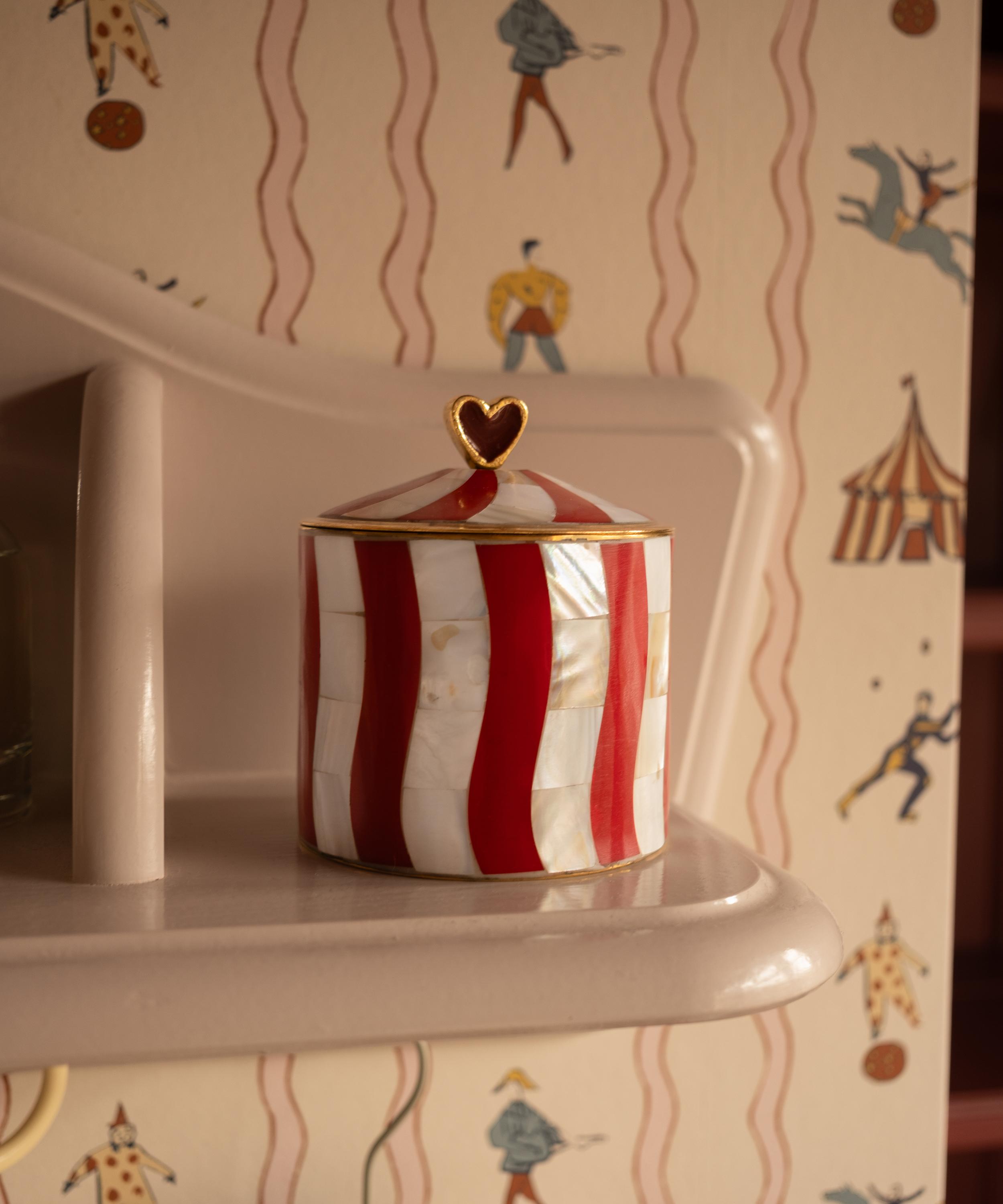 Doing Goods - Pyar Heart Circus Box image number 2