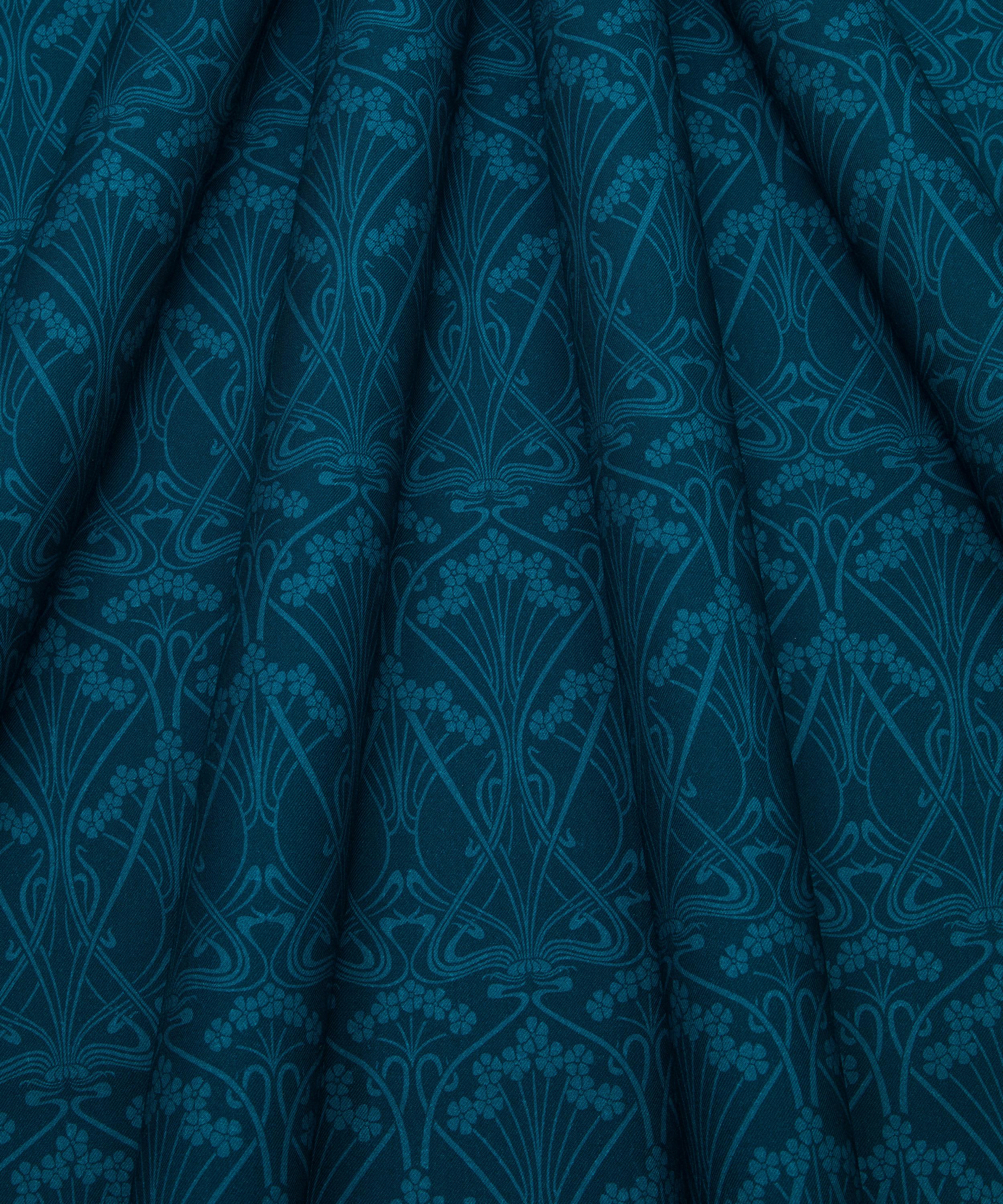 Liberty Fabrics - Nouveau Ianthe Lilestone Wool image number 2