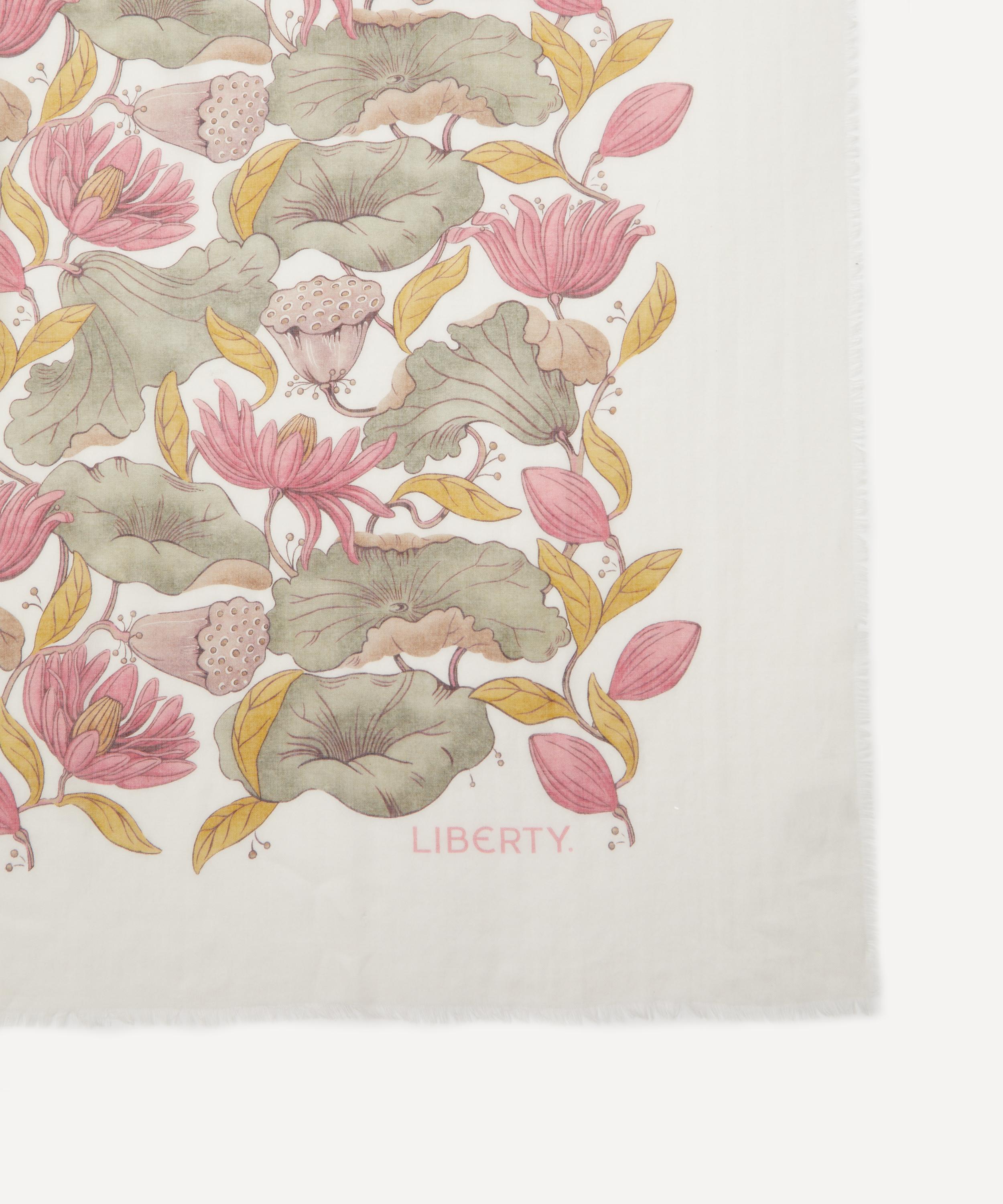 Liberty - Wild Lotus Cashmere-Silk Scarf 140 image number 2