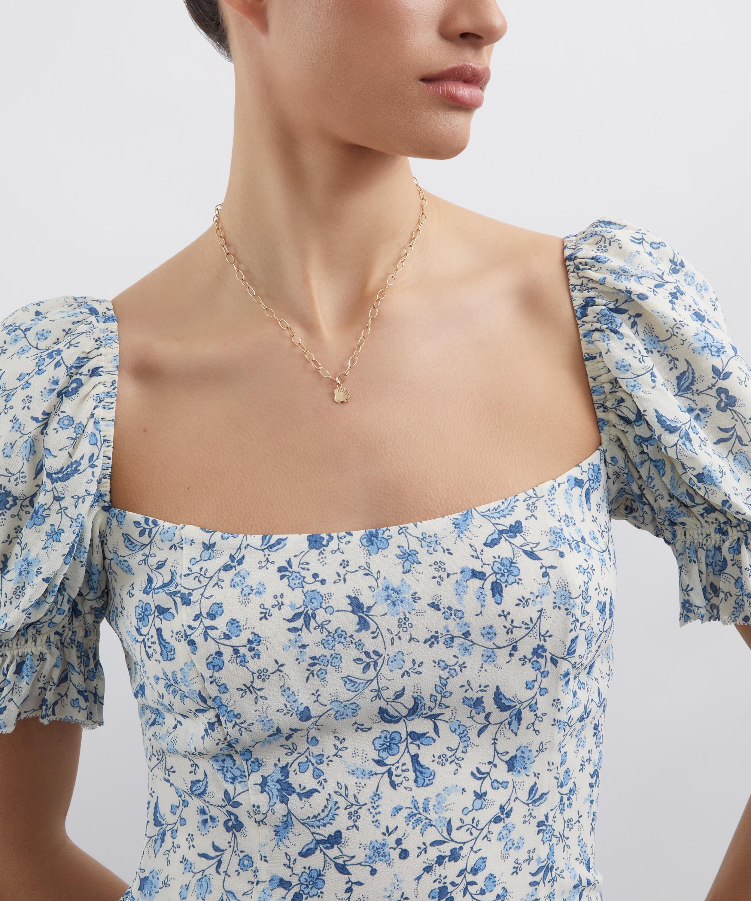 Liberty - 9ct Gold Wish Me Luck Shell Pendant image number 1