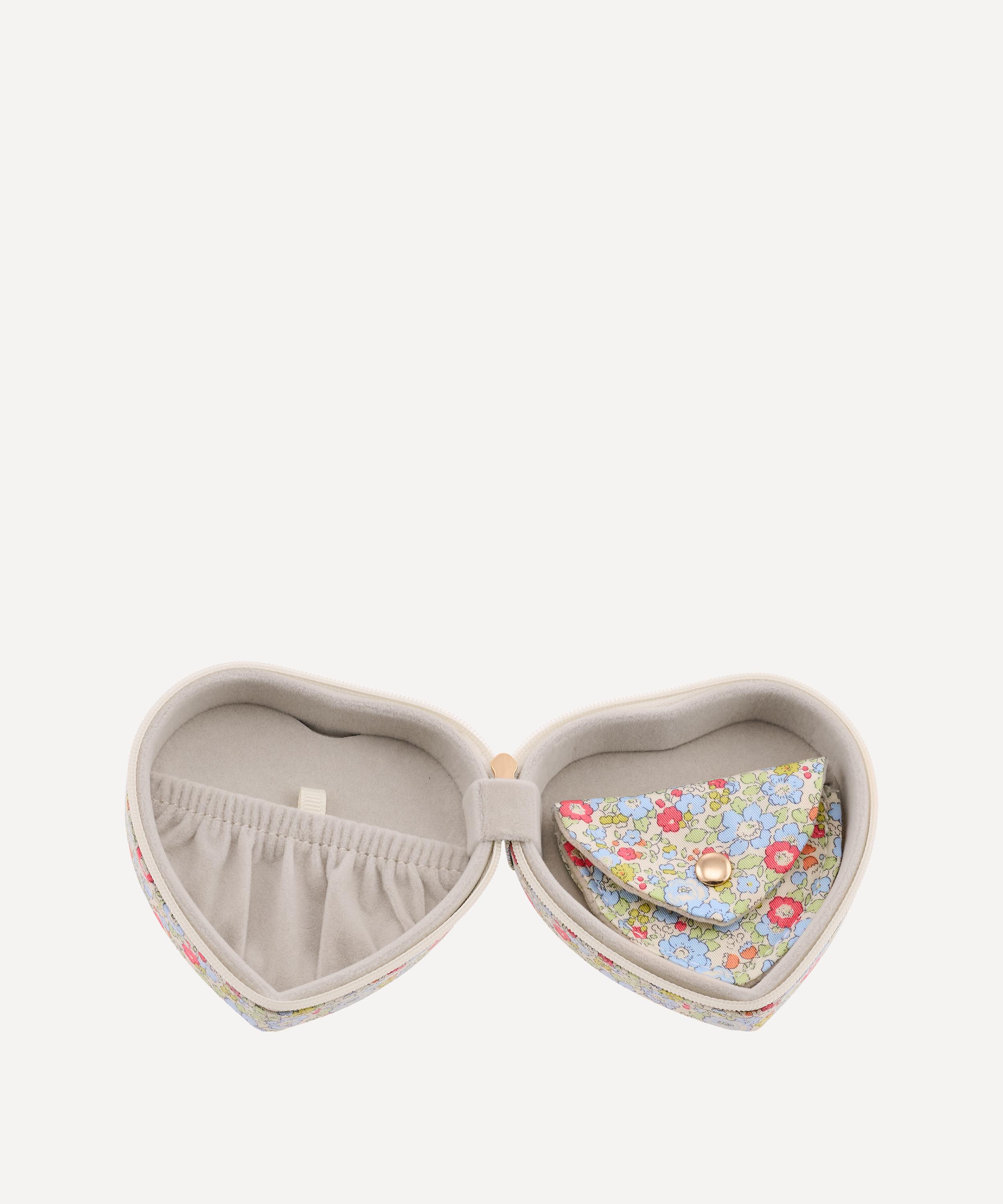 Bon Dep - Betsy Flora Tana Lawn&trade; Cotton Round Jewellery Box image number 1