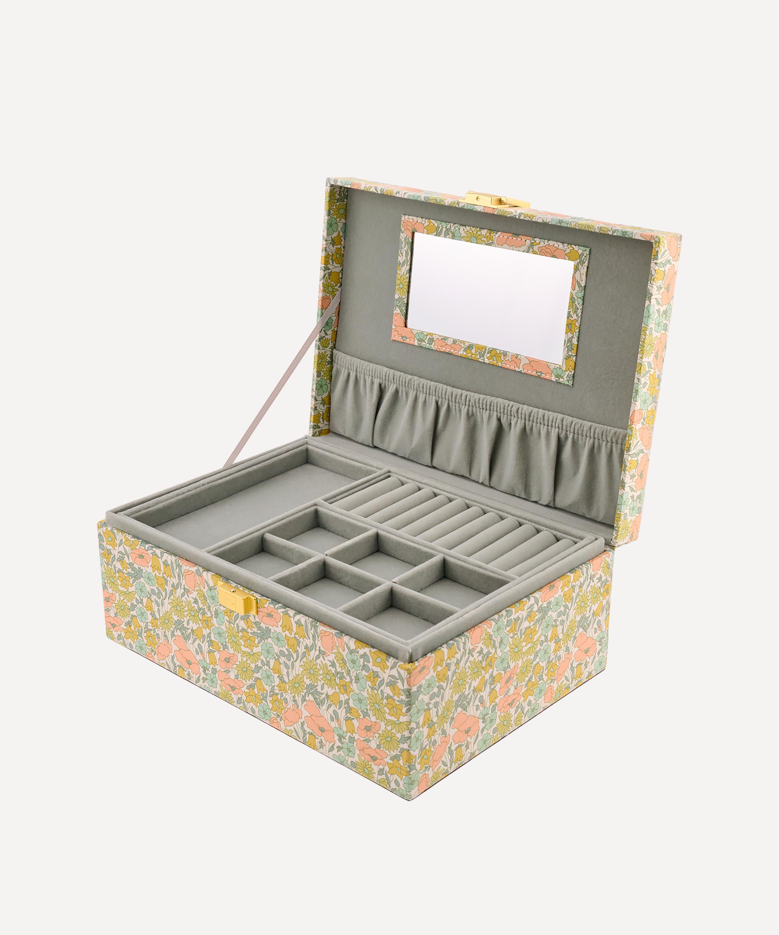 Bon Dep - Poppy and Daisy Tana Lawn&trade; Cotton Square Jewellery Box image number 1