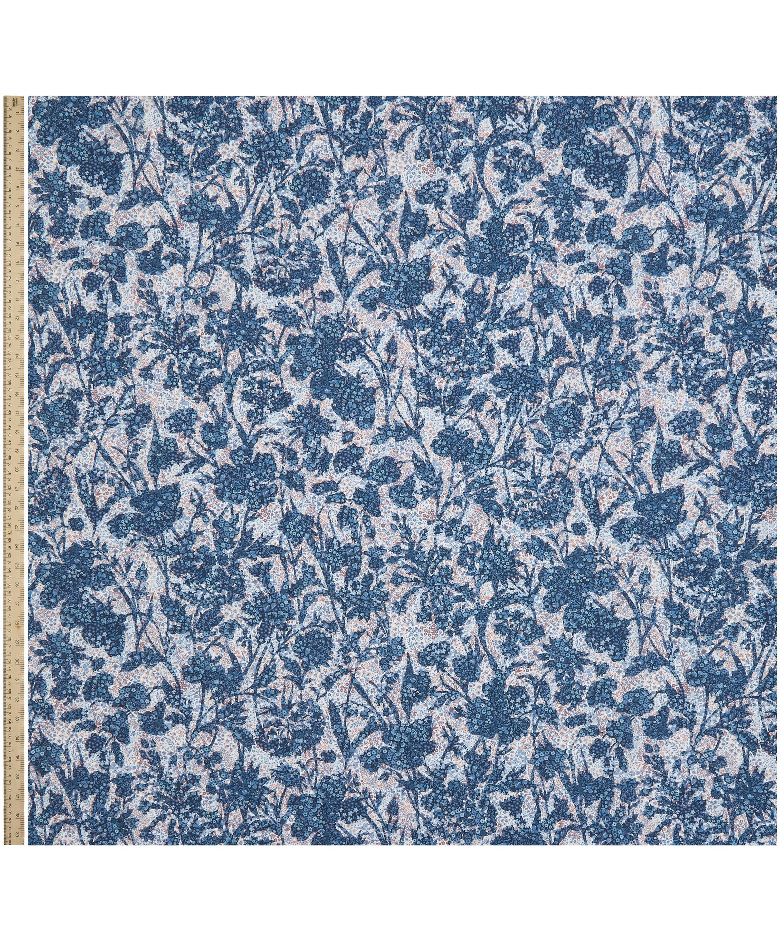 Liberty Fabrics - Marquess Belle Tana Lawn&trade; Cotton image number 1