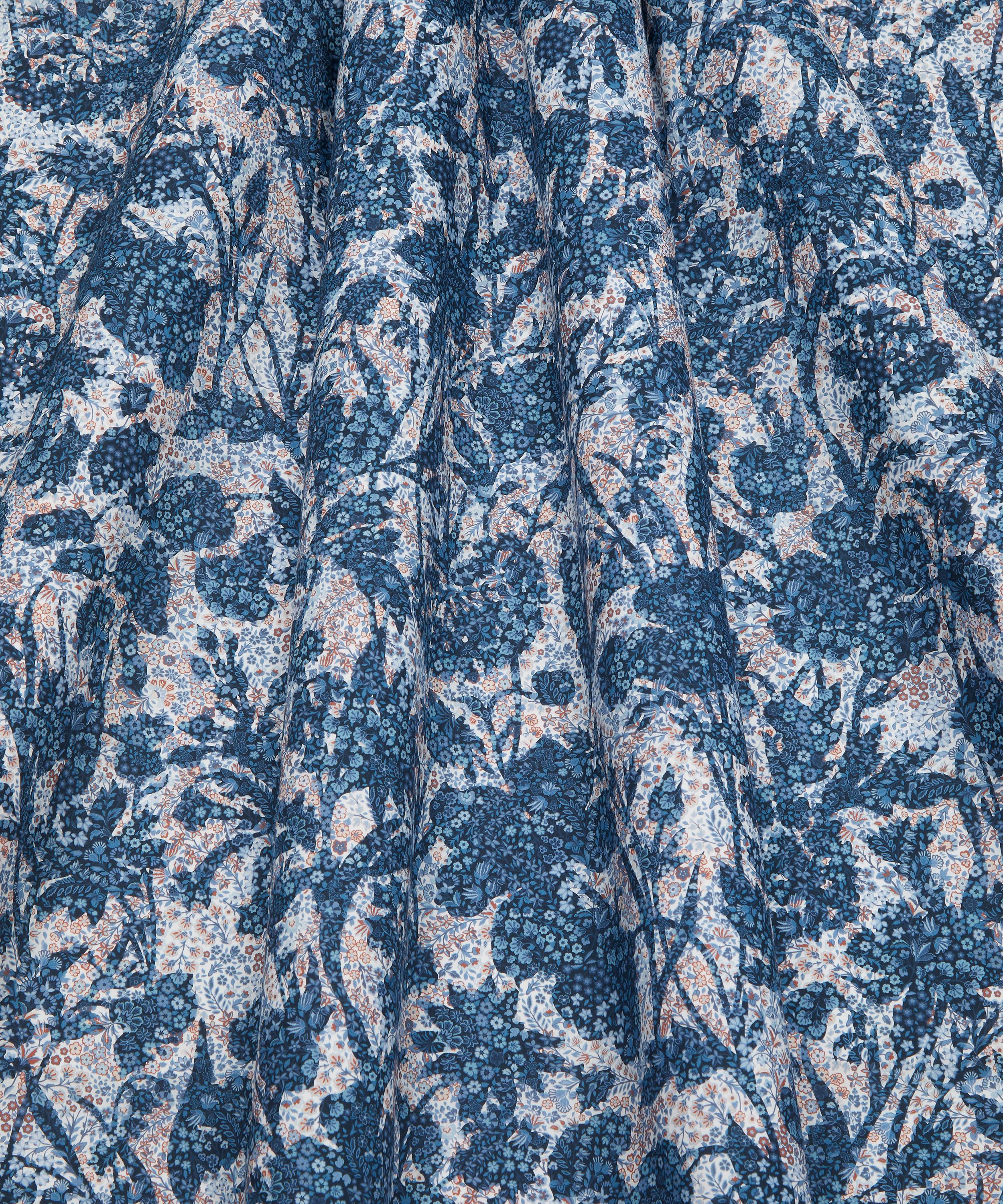 Liberty Fabrics - Marquess Belle Tana Lawn&trade; Cotton image number 2