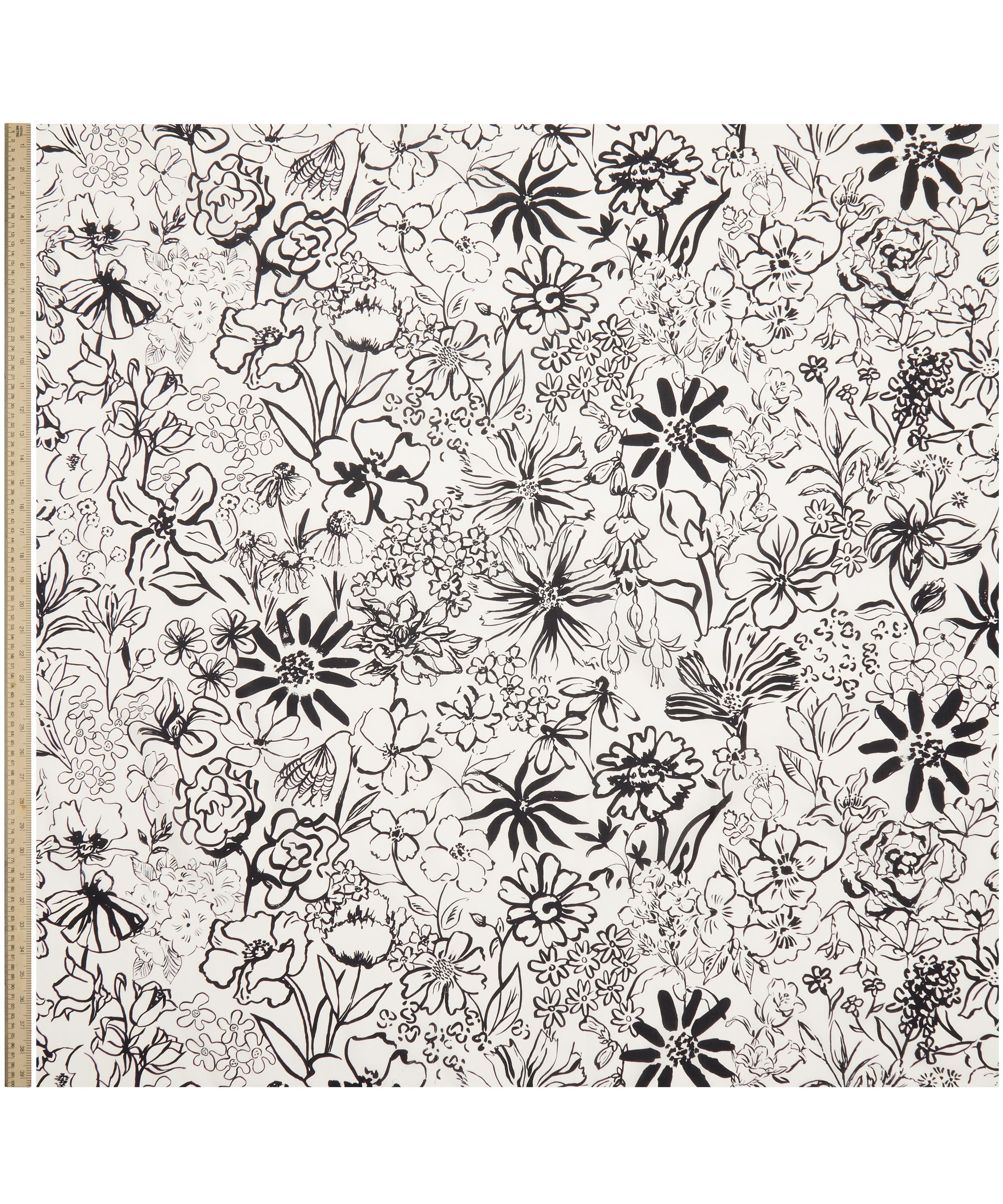 Liberty Fabrics - Studio Florals Tana Lawn&trade; Cotton image number 1